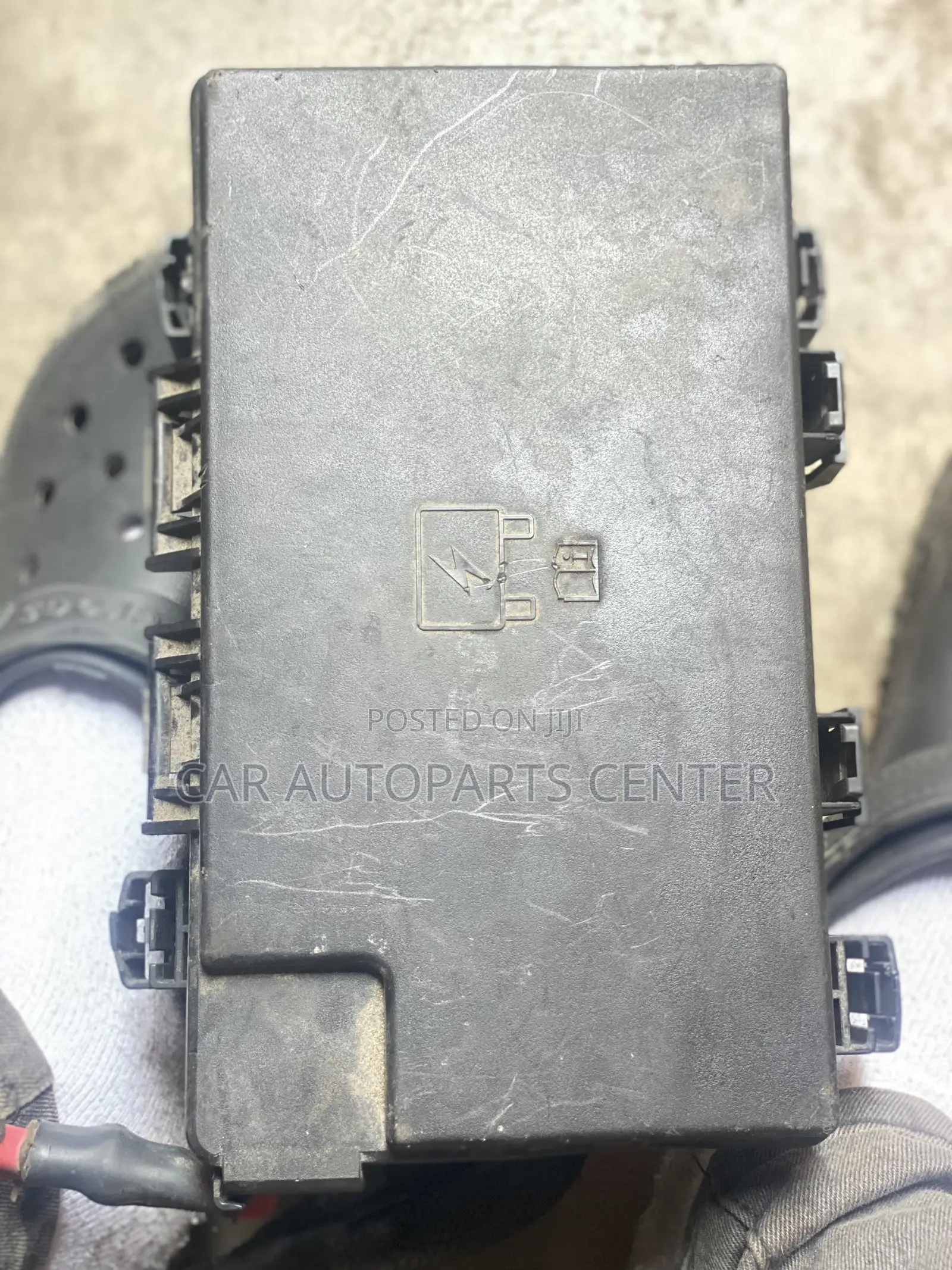 Dodge Ram /Jeep Cherokee Fusebox 2018