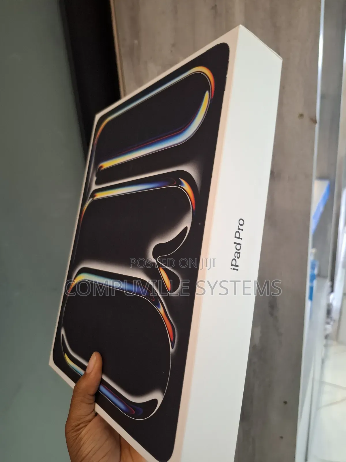 New Apple iPad Pro 13 (2025) 1 TB Black
