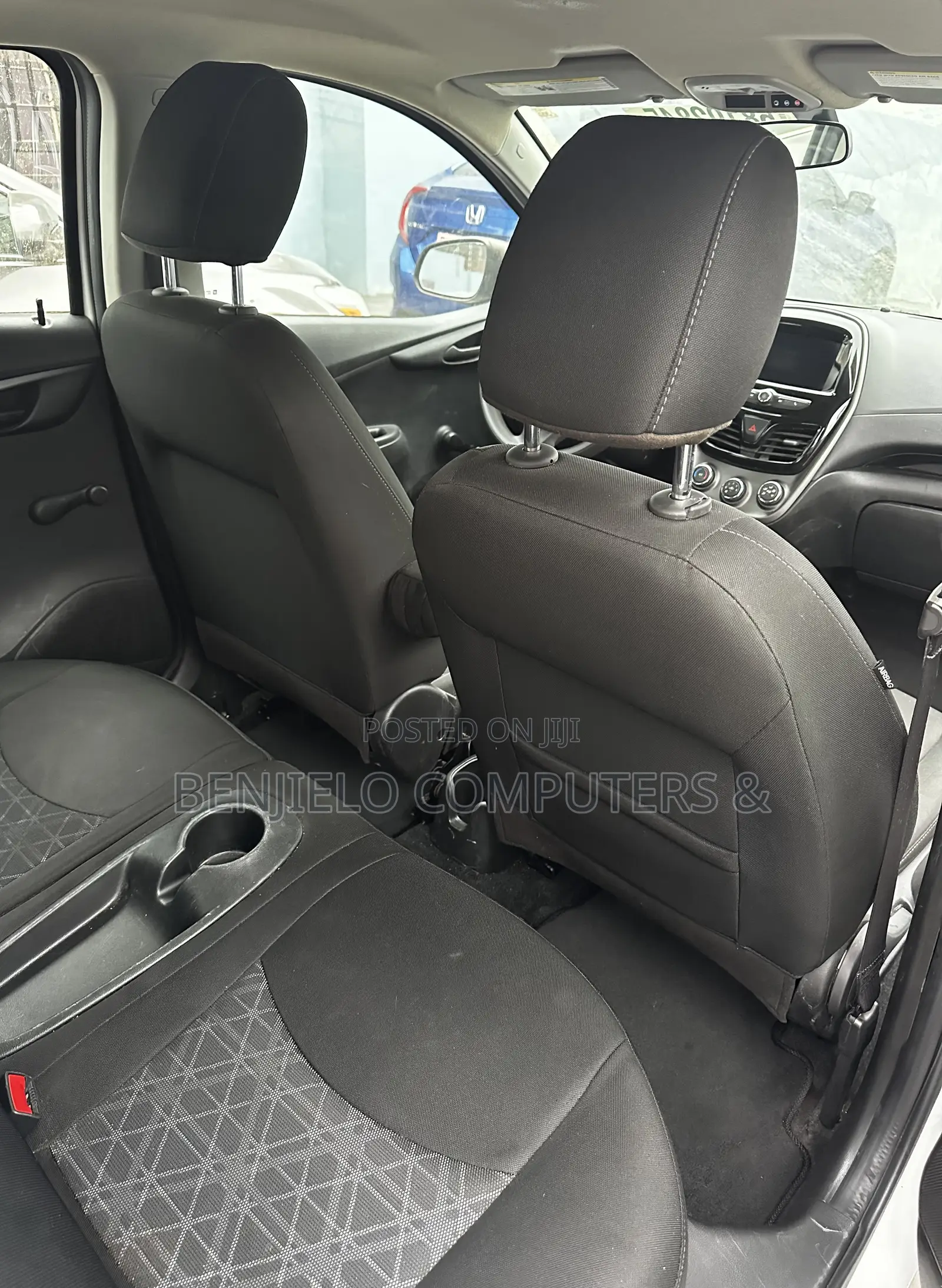 Chevrolet Spark 2021 White