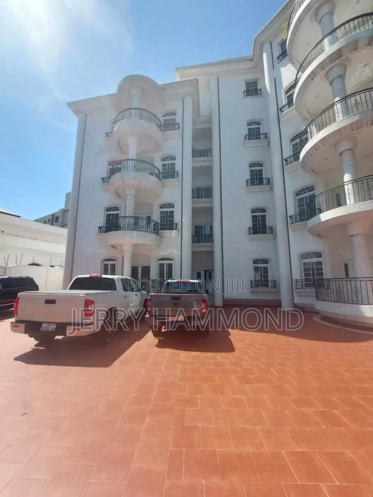 3bdrm Apartment in Greek Apartment In A, East Legon for sale