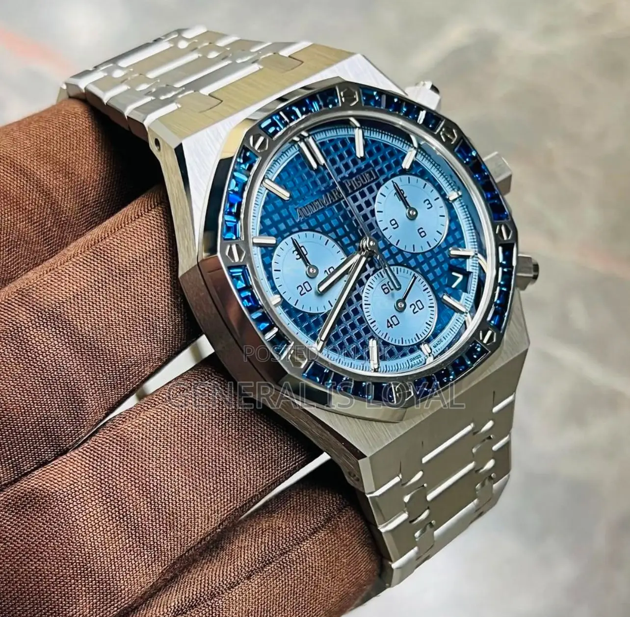 Audemars Piguet Royal Oak Chrono White Gold Sapphire Gem-Set Bezel.