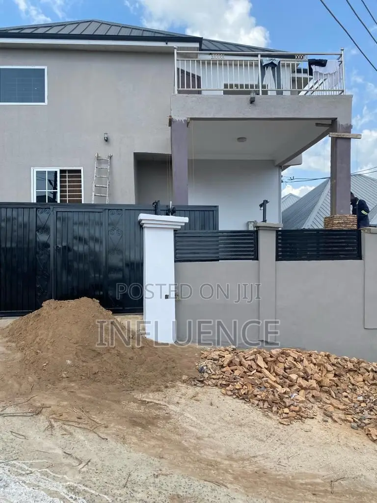 4bdrm House in Kwabenya, East Legon for sale