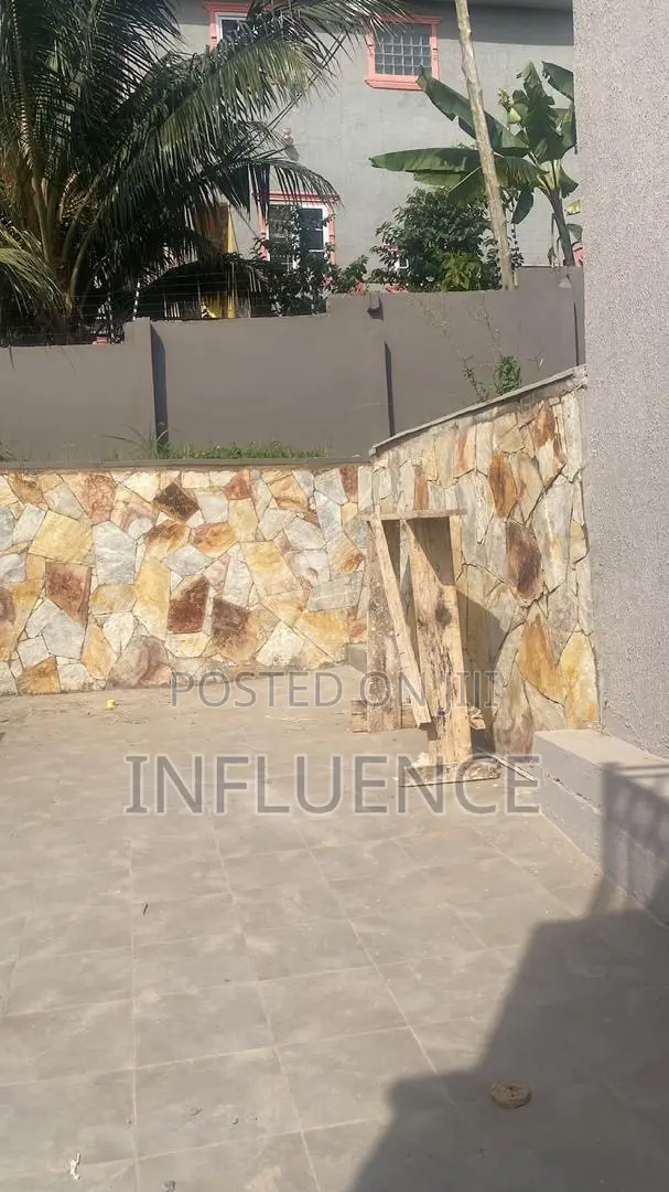 4bdrm House in Kwabenya, East Legon for sale