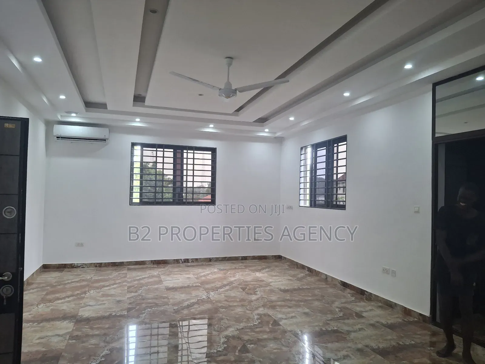 Furnished 5bdrm House in B2 Properties Agency, Kumasi Metropolitan