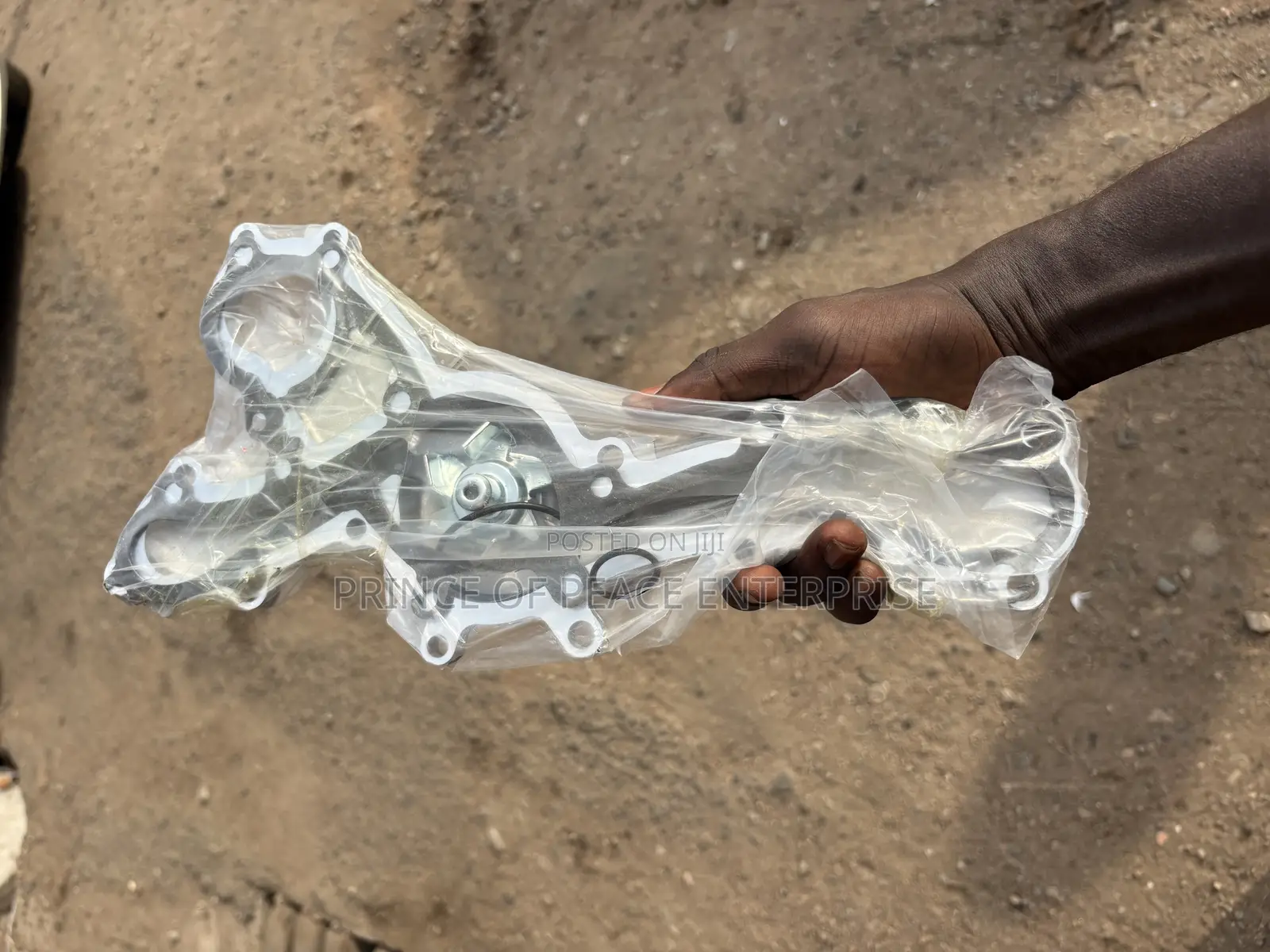 Toyota Landcruser and Prado 2006 2008 V6 Engine Water Pump