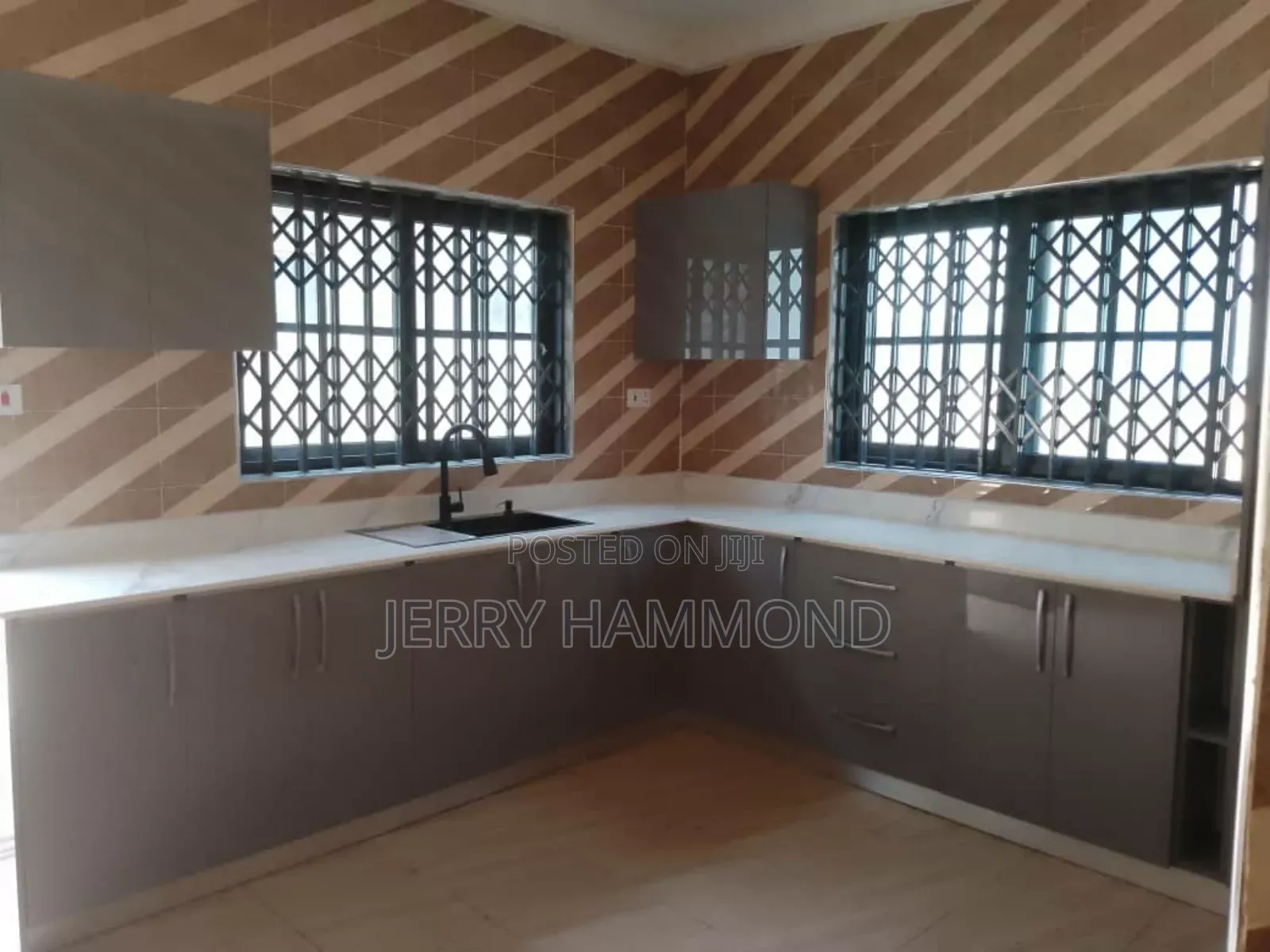 4bdrm House in Burma Hills, Tseaddo for rent