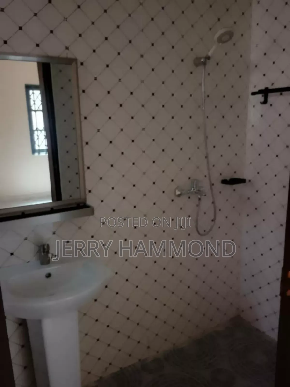 4bdrm House in Burma Hills, Tseaddo for rent