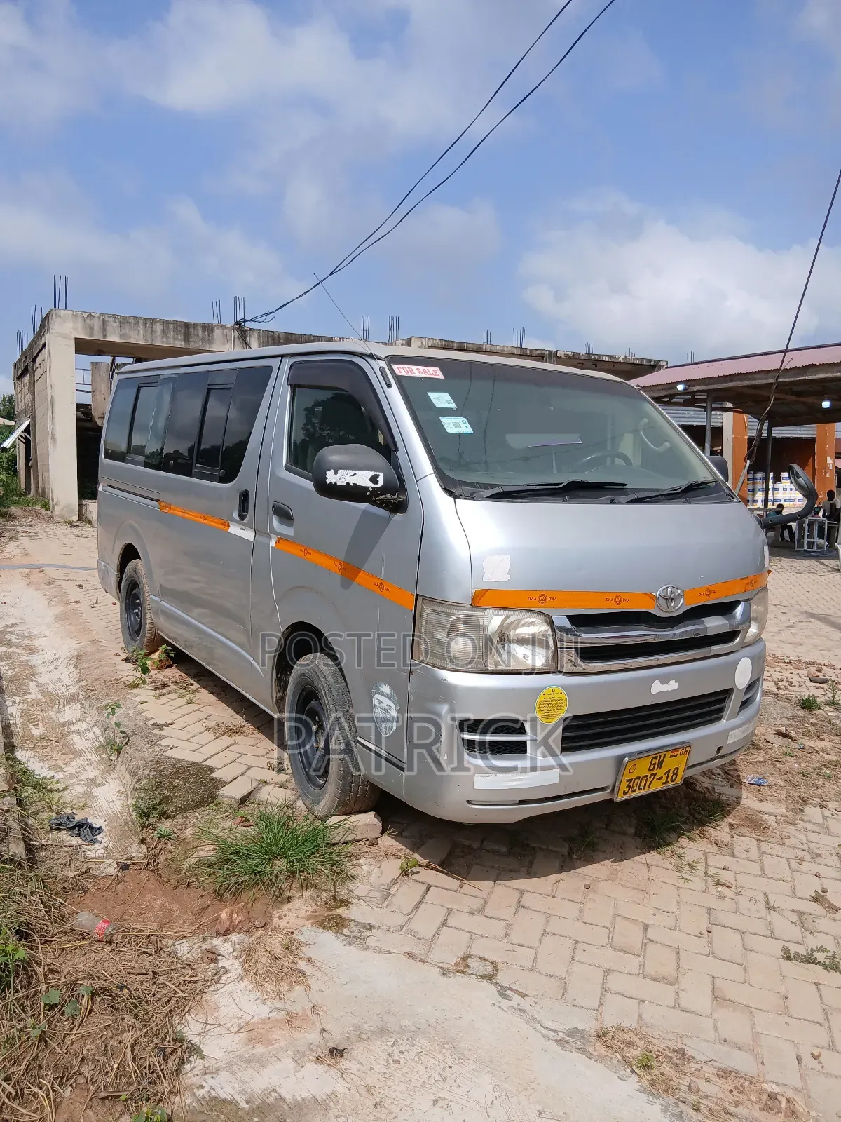 Toyota HiAce 2010 Silver