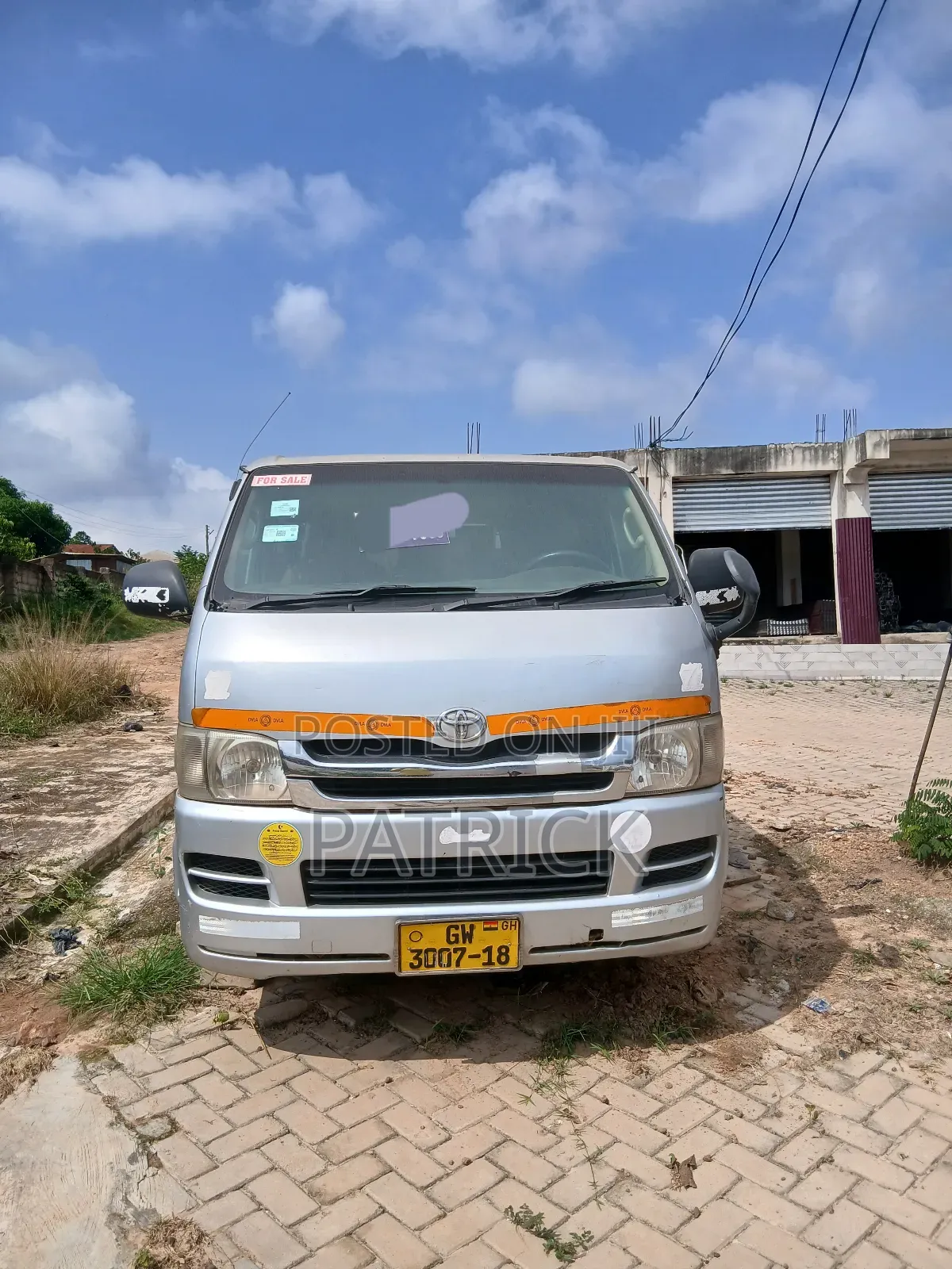 Toyota HiAce 2010 Silver