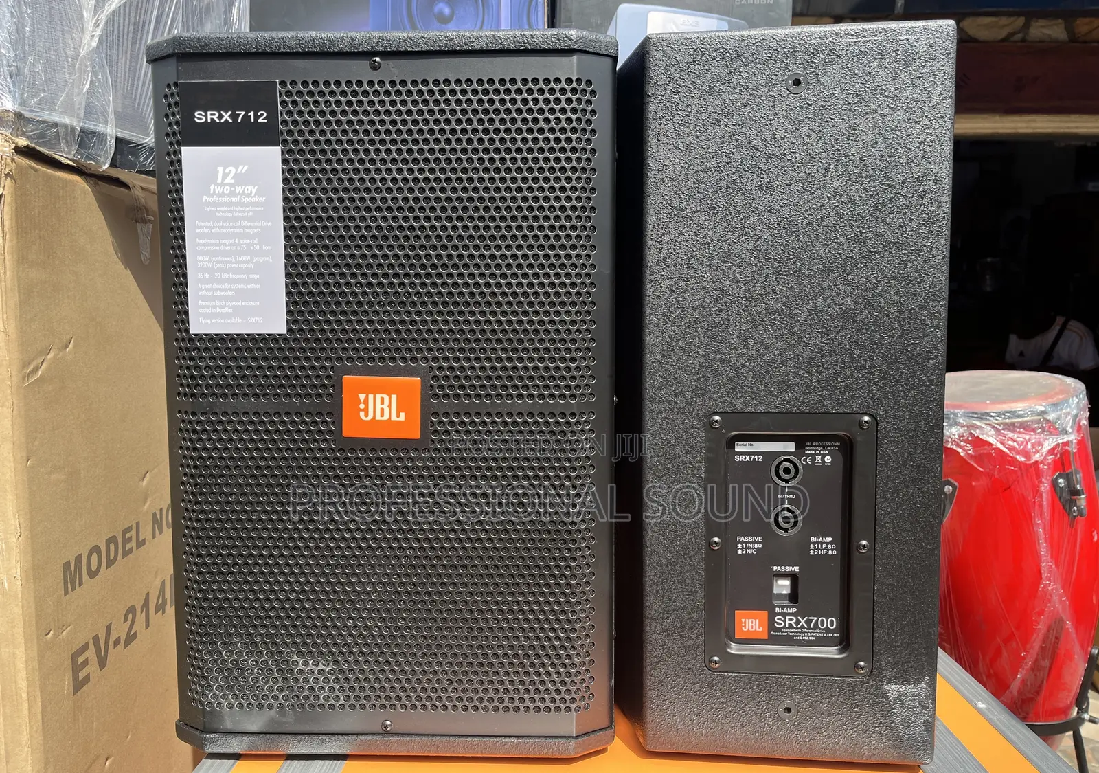 Plywood JBL Srx712m 12-Inch Two-Way Professional Stage Monitor Speaker