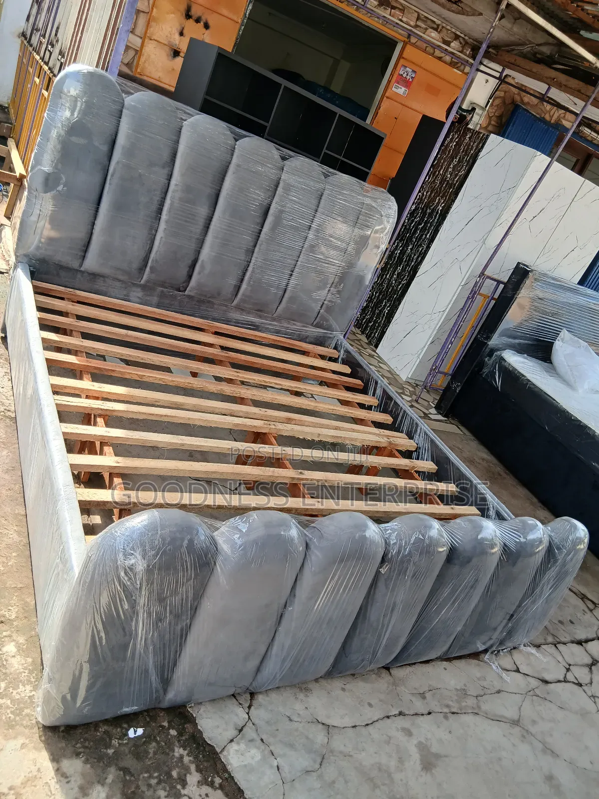 Design Queens Bed Frame