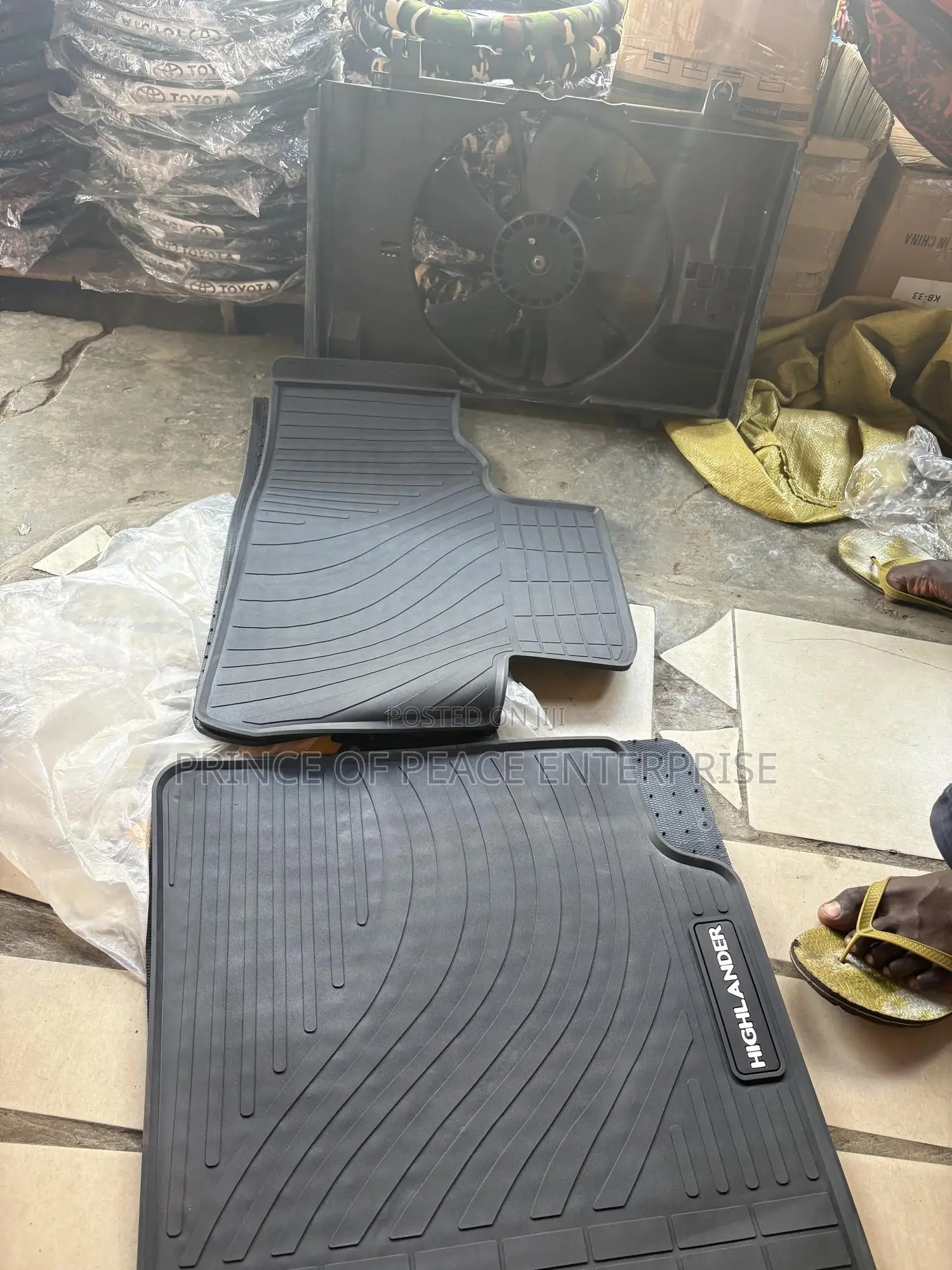 Toyota Land Cruiser 2008 2010 2012 2015 Floor Mat