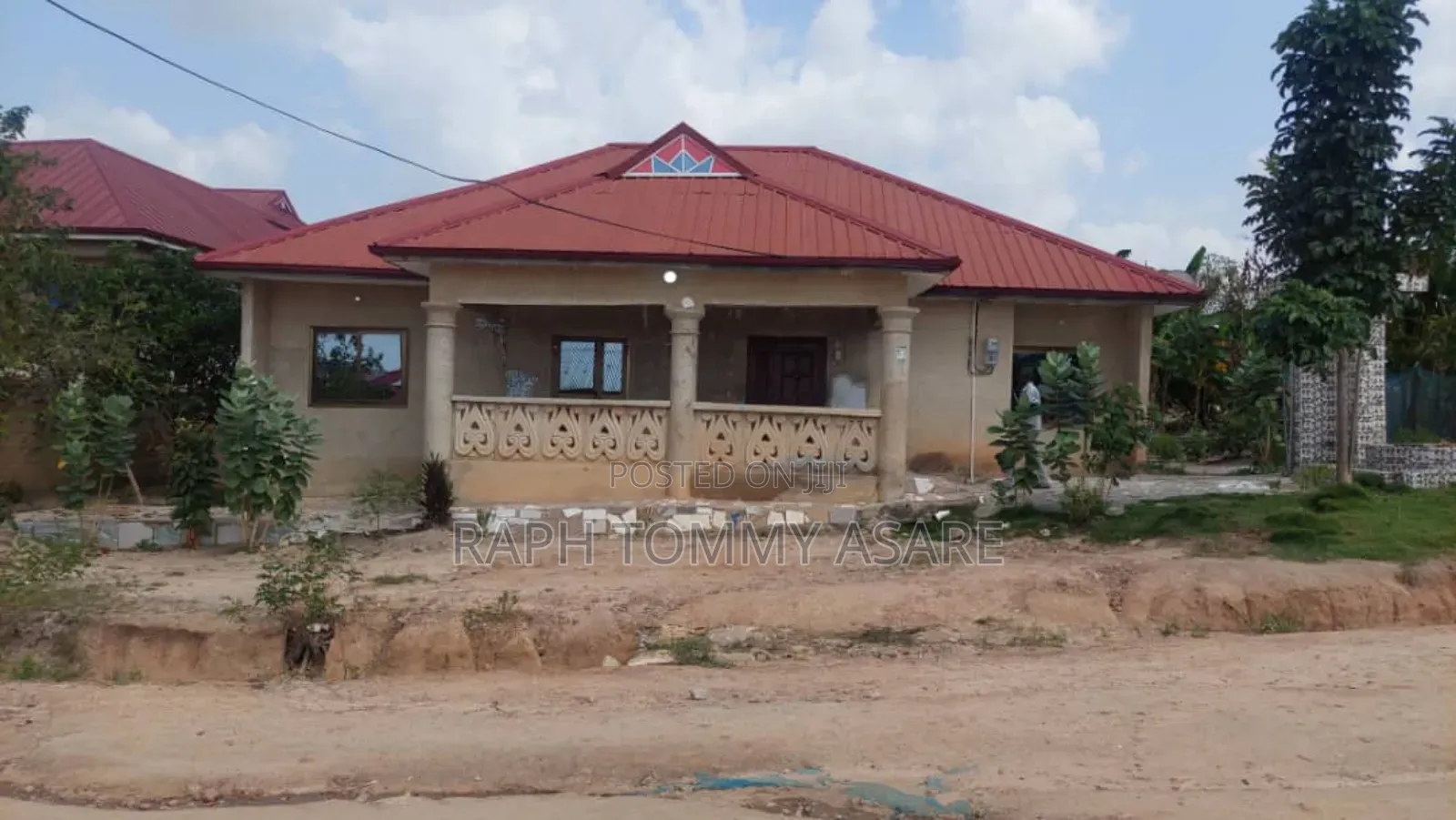 Furnished 3bdrm House in Meduma Yasore, Kwabre for sale