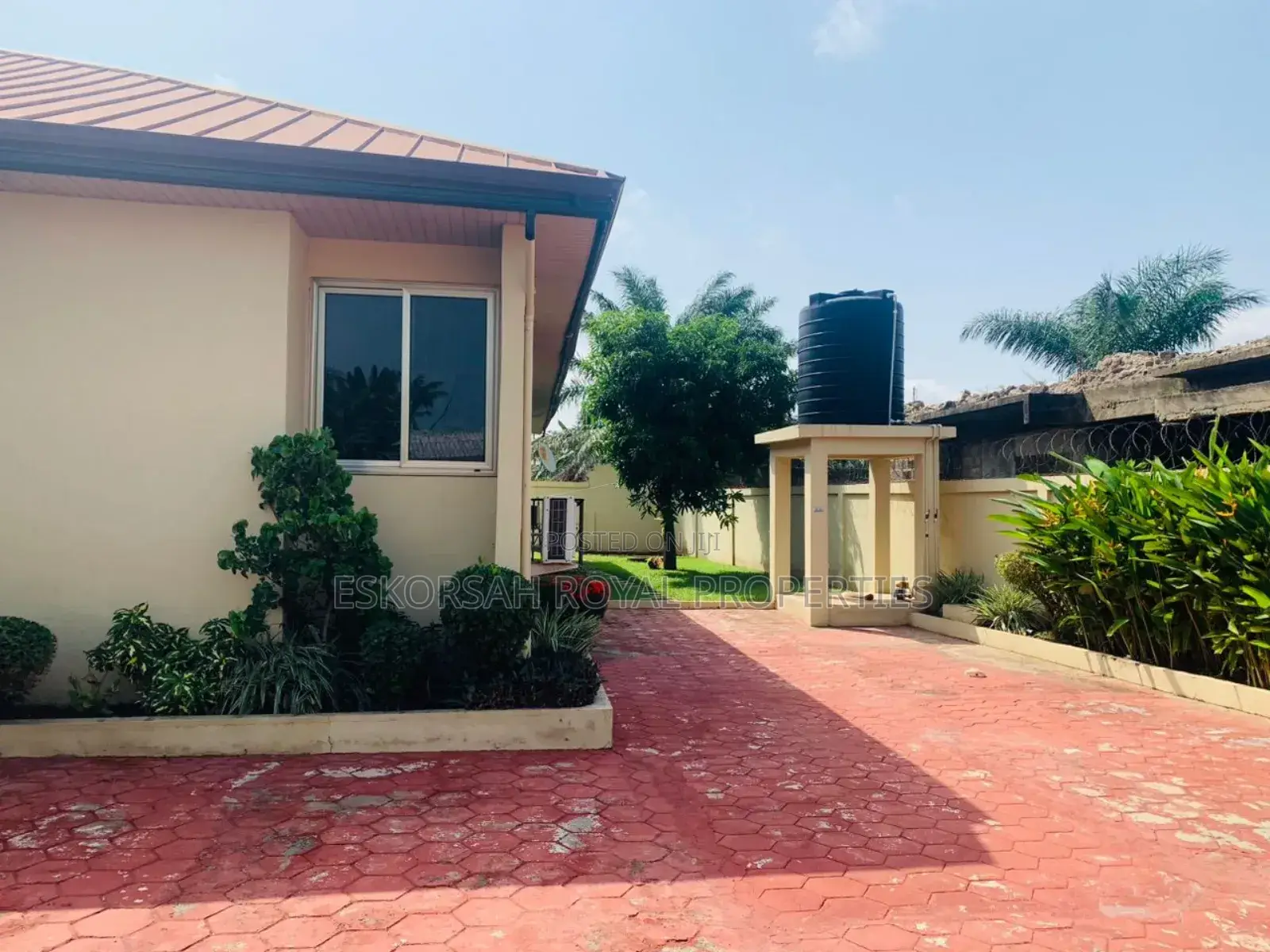 3bdrm House in East Legon, Adjiriganor for rent