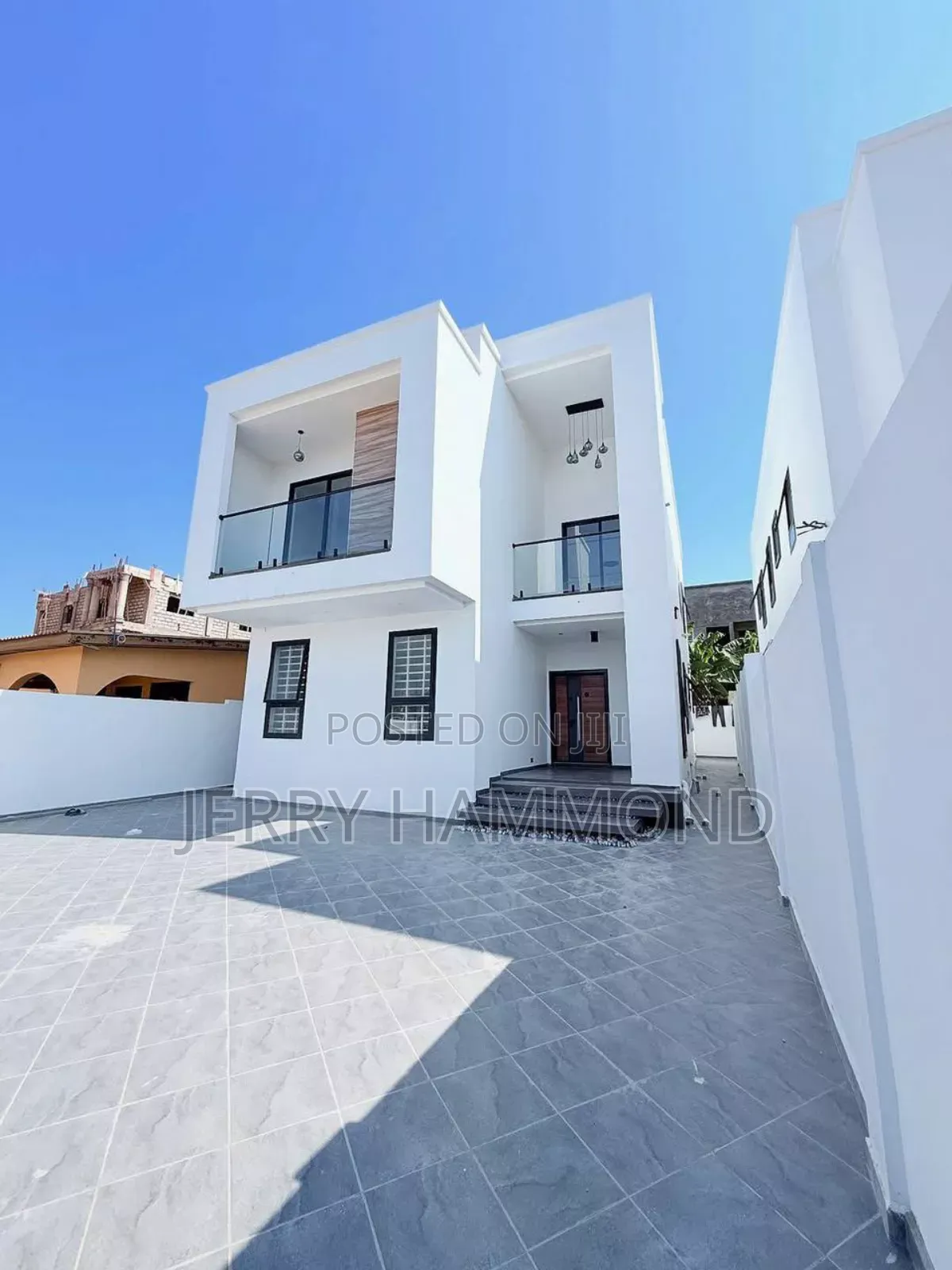 4bdrm House in The Heart Of for sale