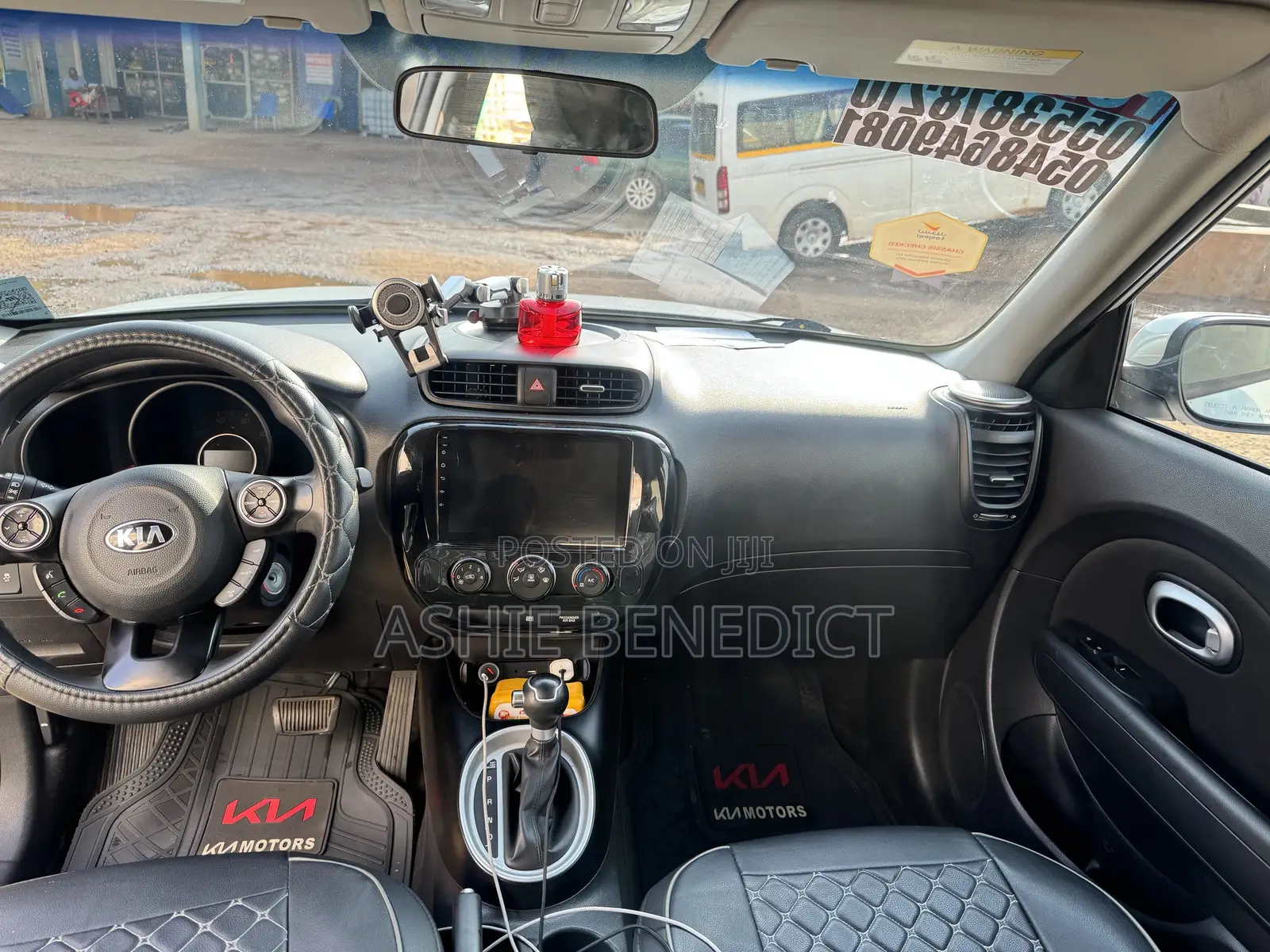 Kia Soul Hatchback 2016 White