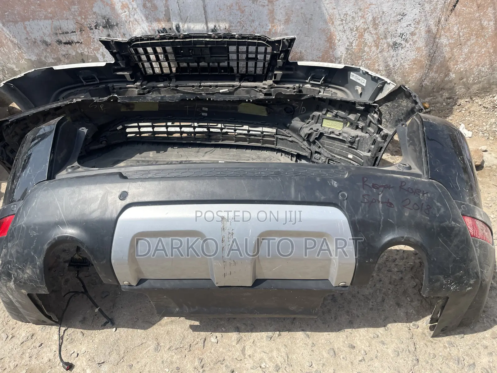 Range Rover Sport 2016 Back Bumper Complete Available