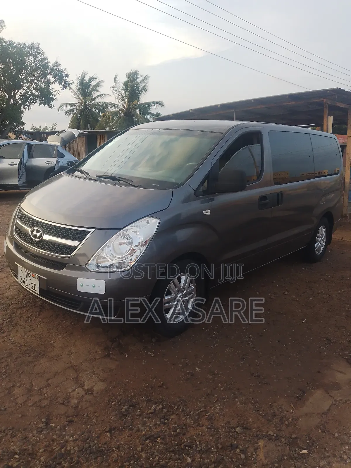 Hyundai H300 2012 Gray
