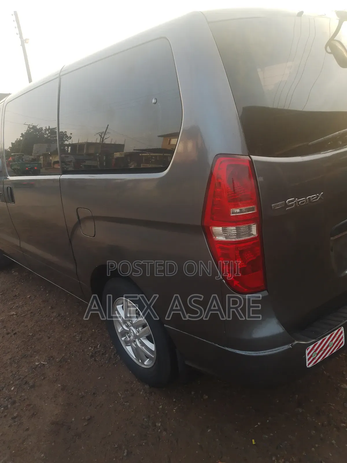 Hyundai H300 2012 Gray