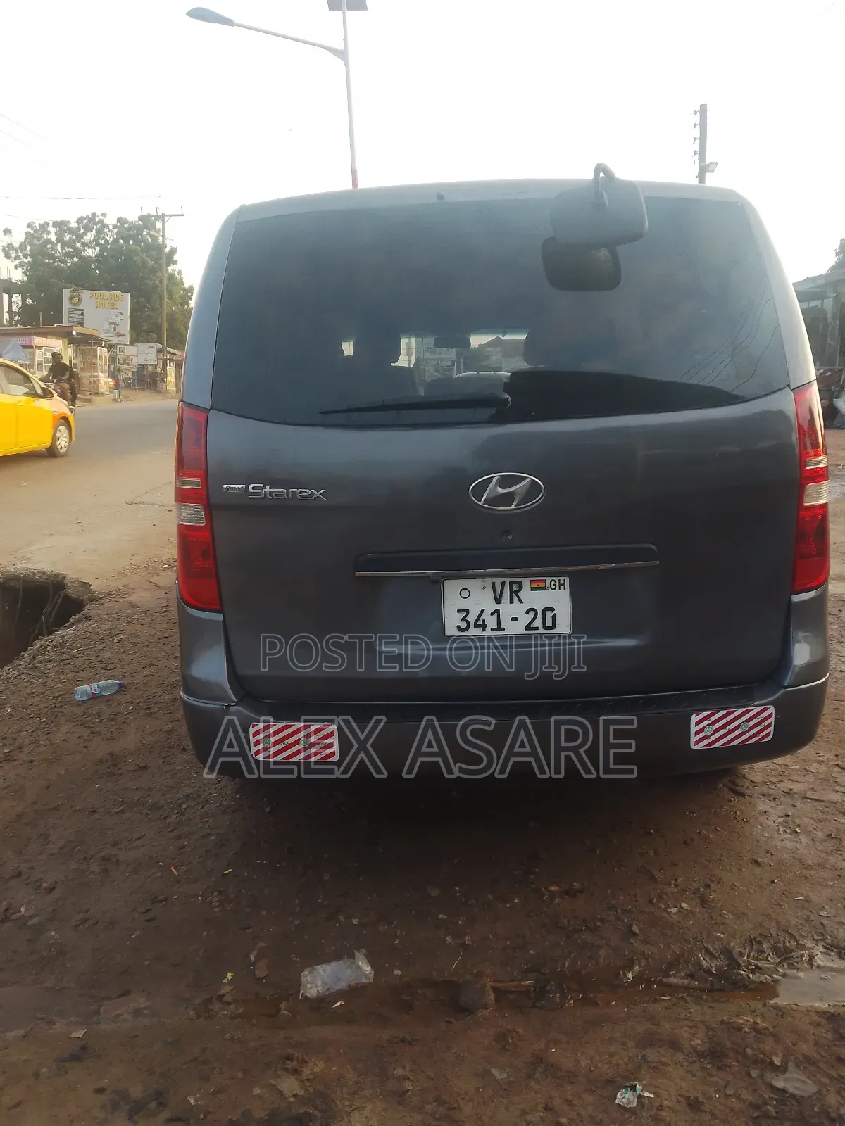 Hyundai H300 2012 Gray