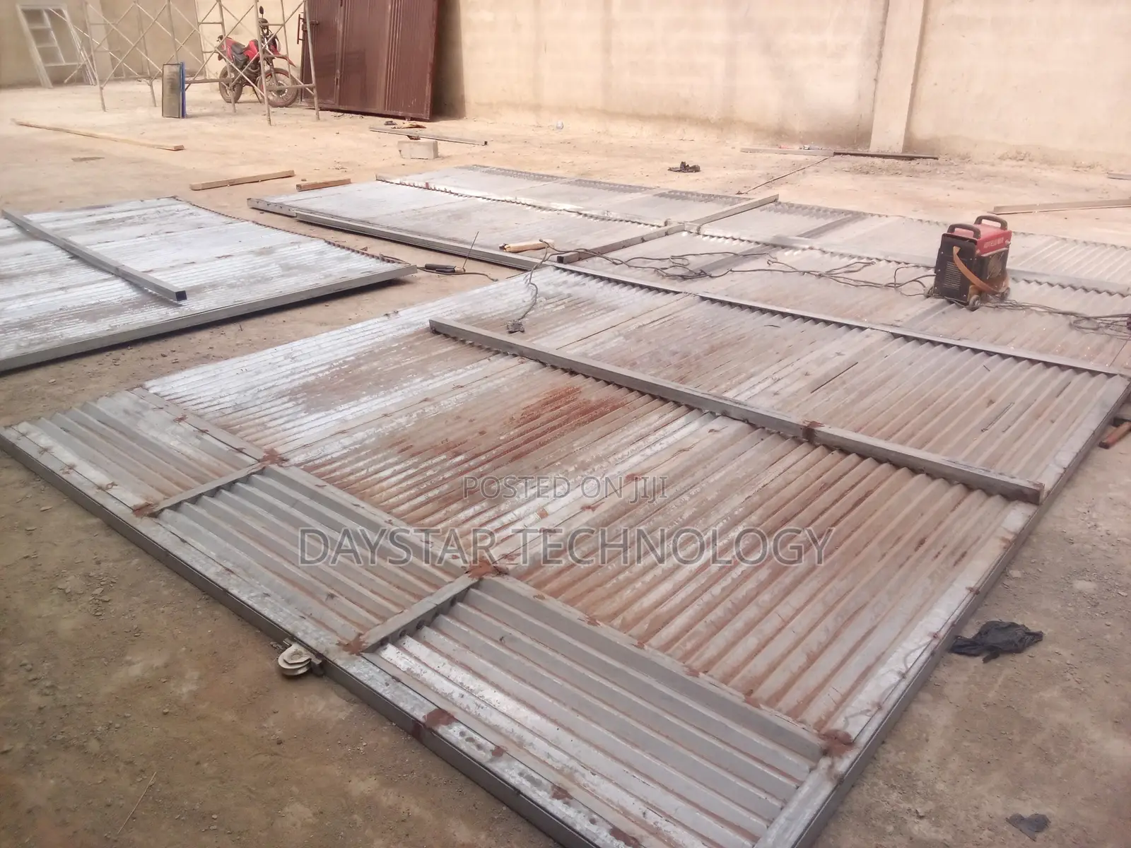 Industrial Gates — Engineered for Strength