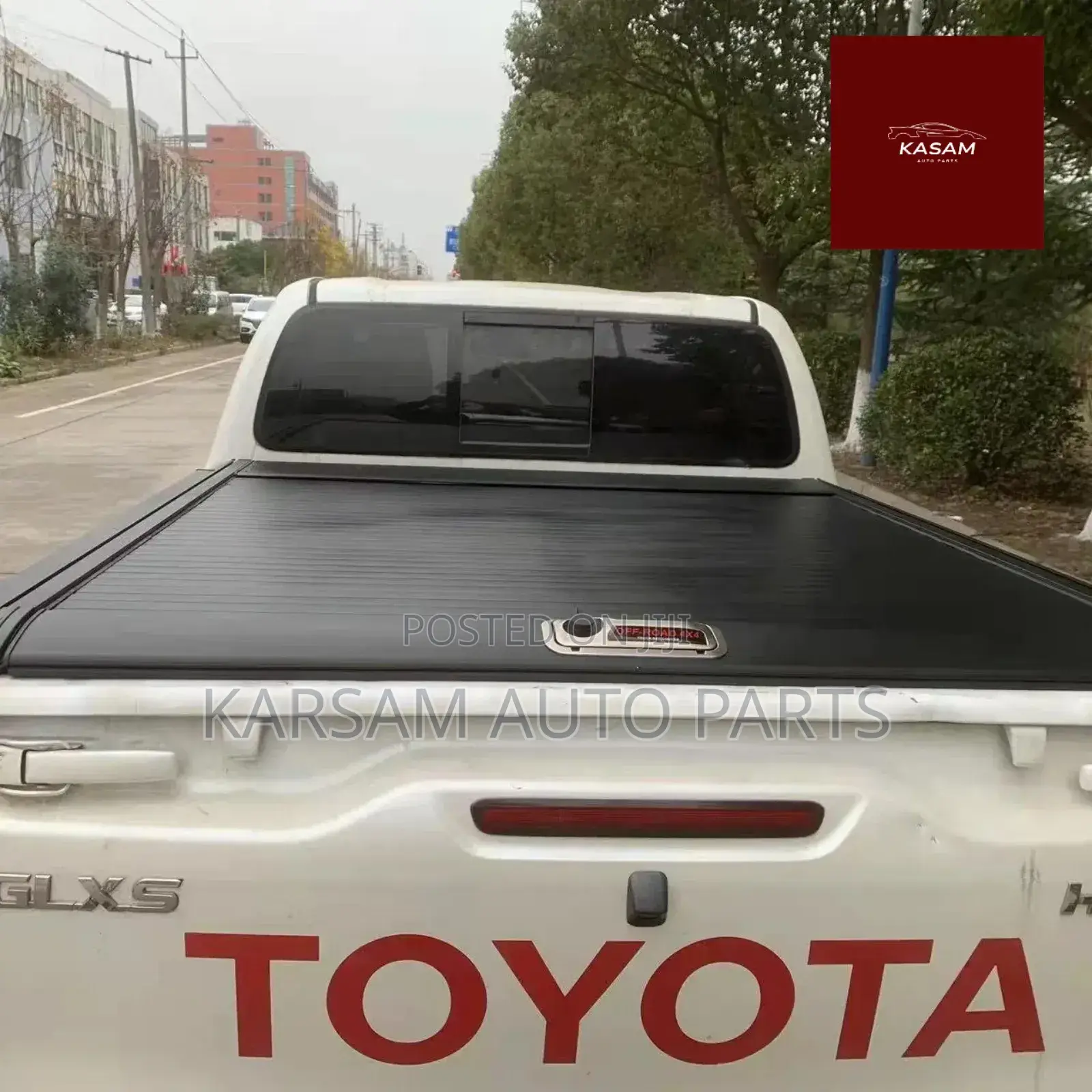 Tonneau Rectractable Cover