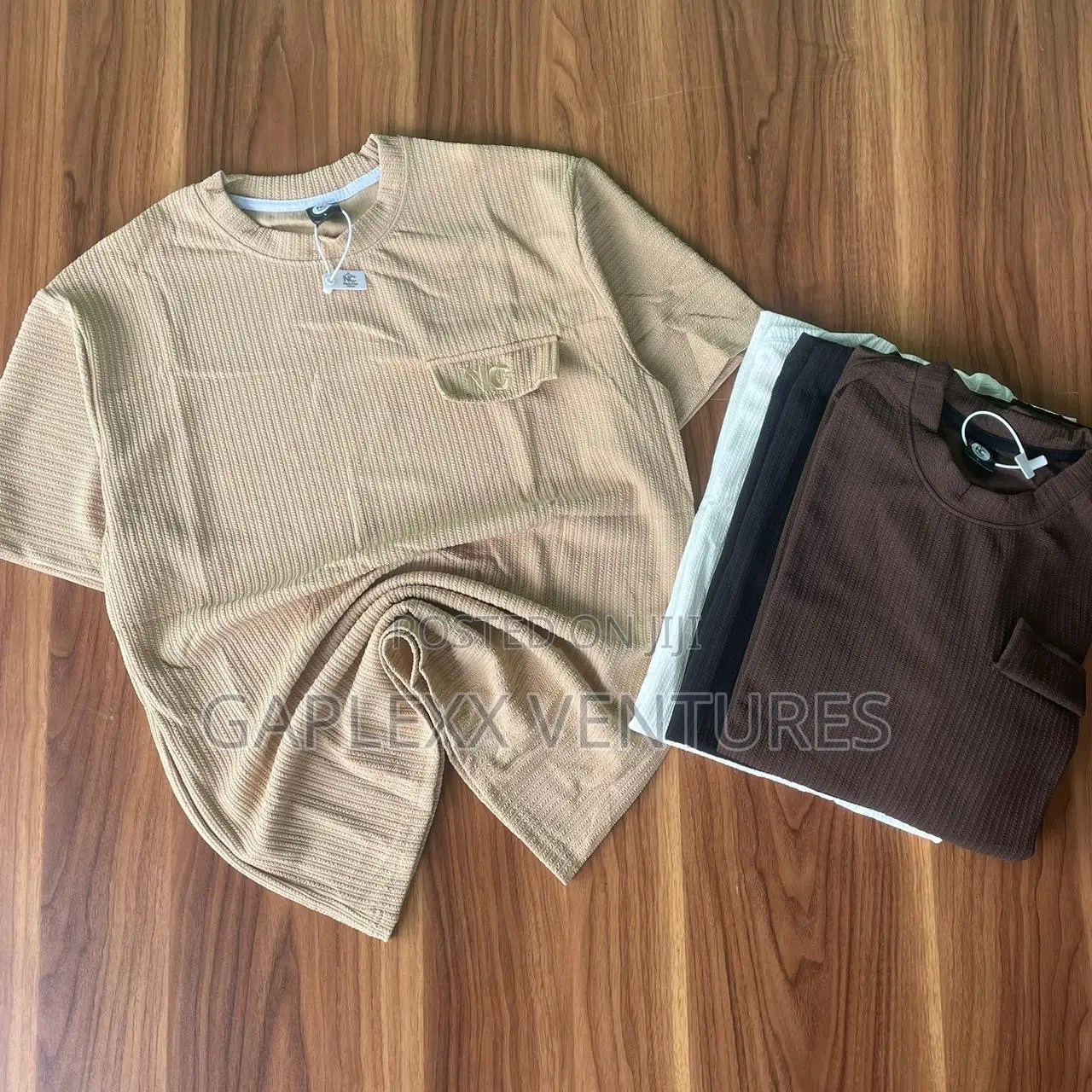 Vintage Round Neck Tops