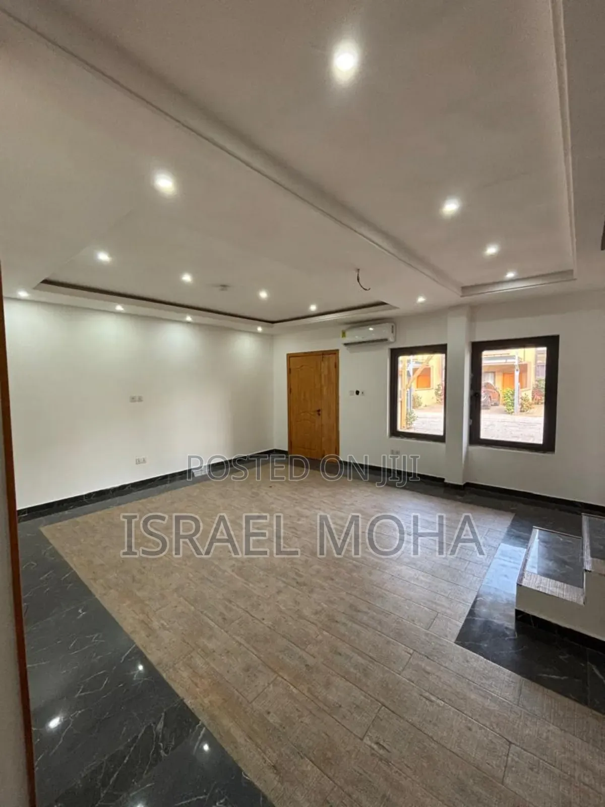 4bdrm Apartment in School Junction, Ashaley Botwe for rent