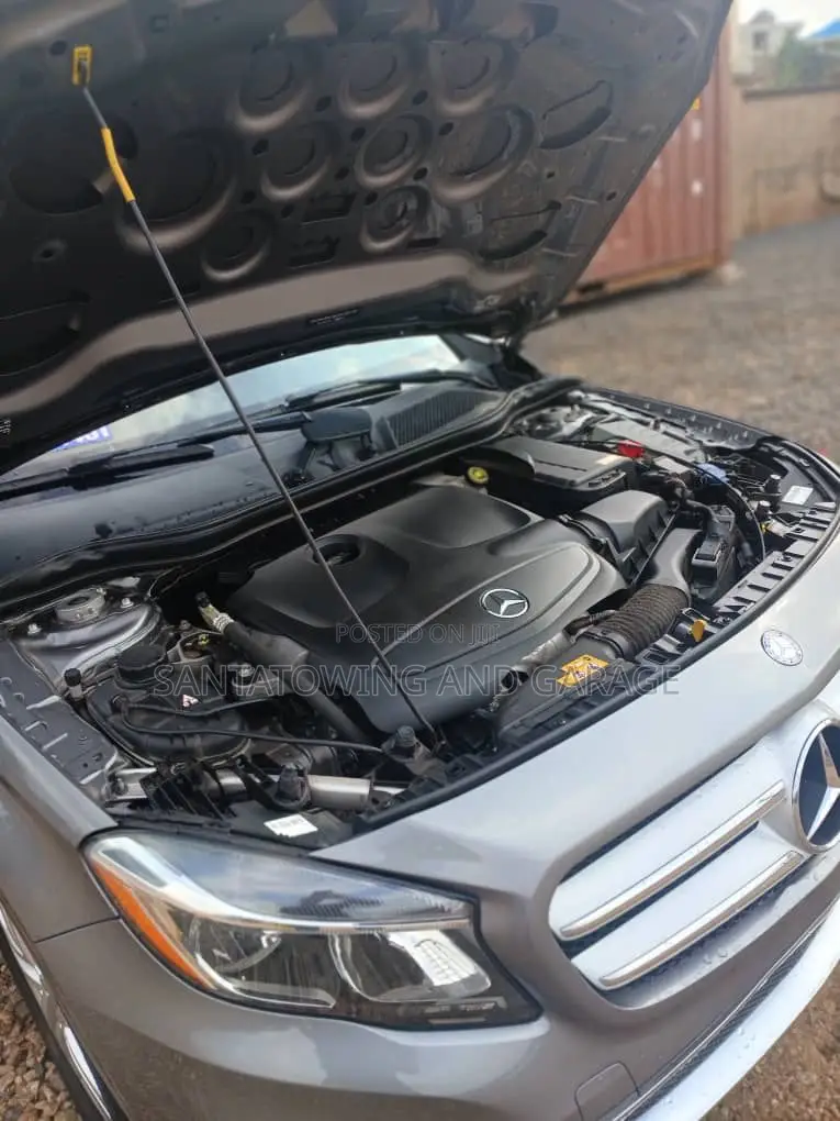 Mercedes-Benz GLA 250 2015 Silver