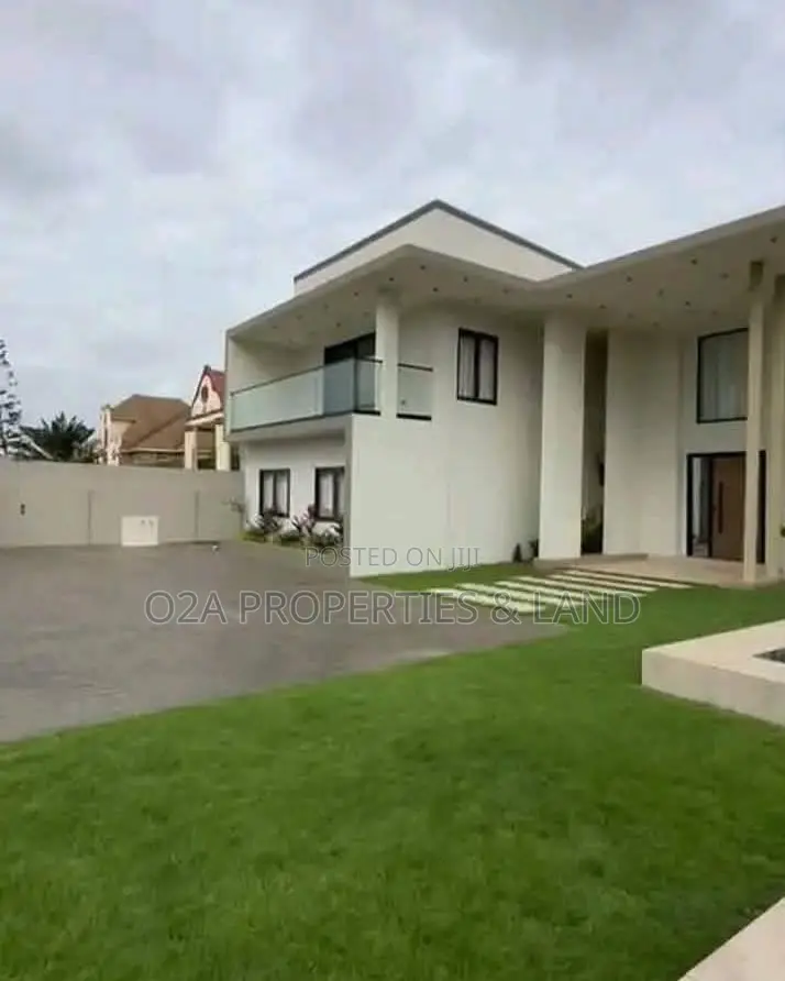 Furnished 7bdrm House in East Legon, A&C Mall Area for sale