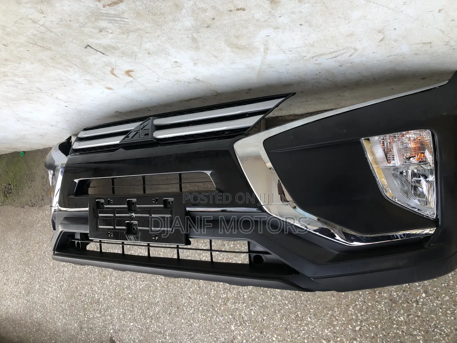 Eclipse Cross 18 Front Bumper Complete