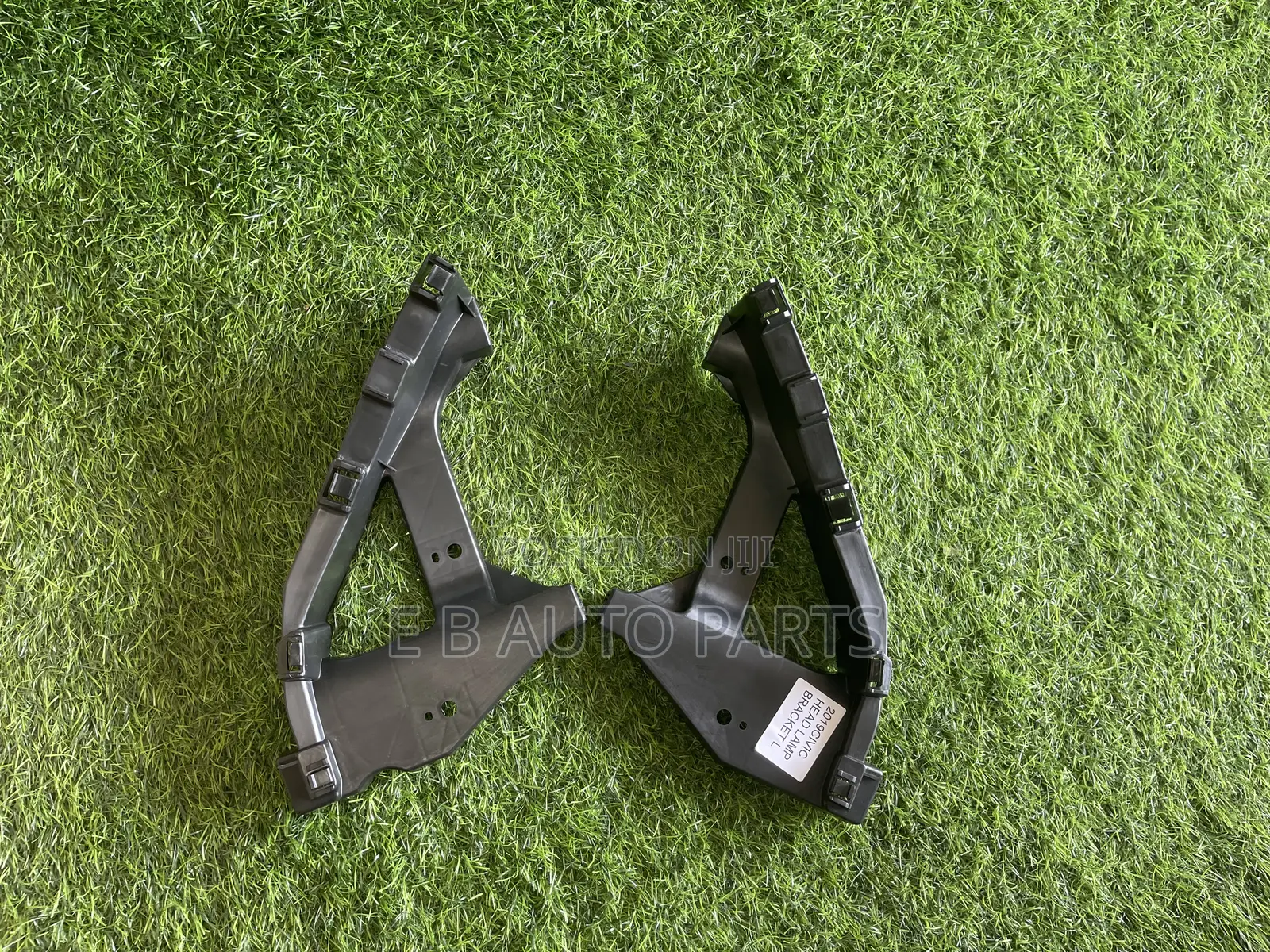 Honda Civic 2016-2021 Headlight Bracket Pair