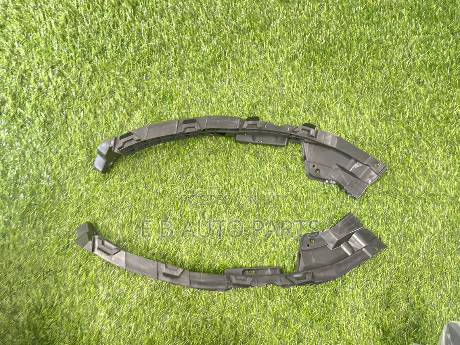 Honda Accord 2018-2021 Headlight Seat/Bracket Pair