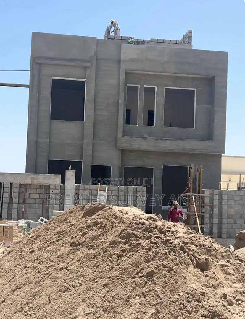 Well-Constructed Buildings