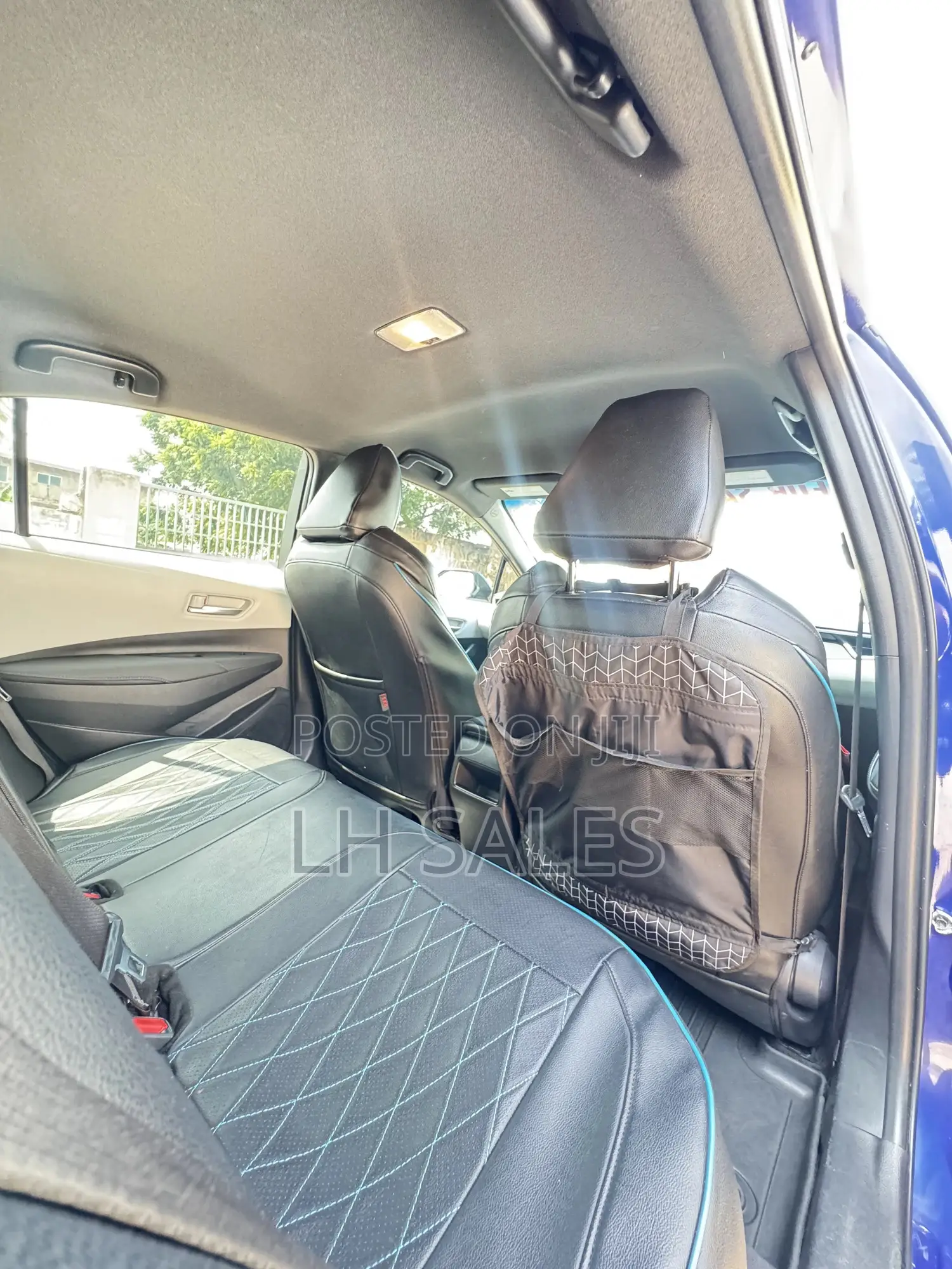 Toyota Corolla SE 2020 Blue