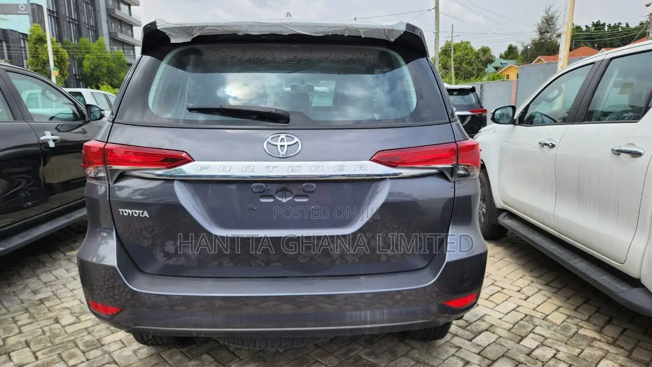 New Toyota Fortuner 2025 Gray