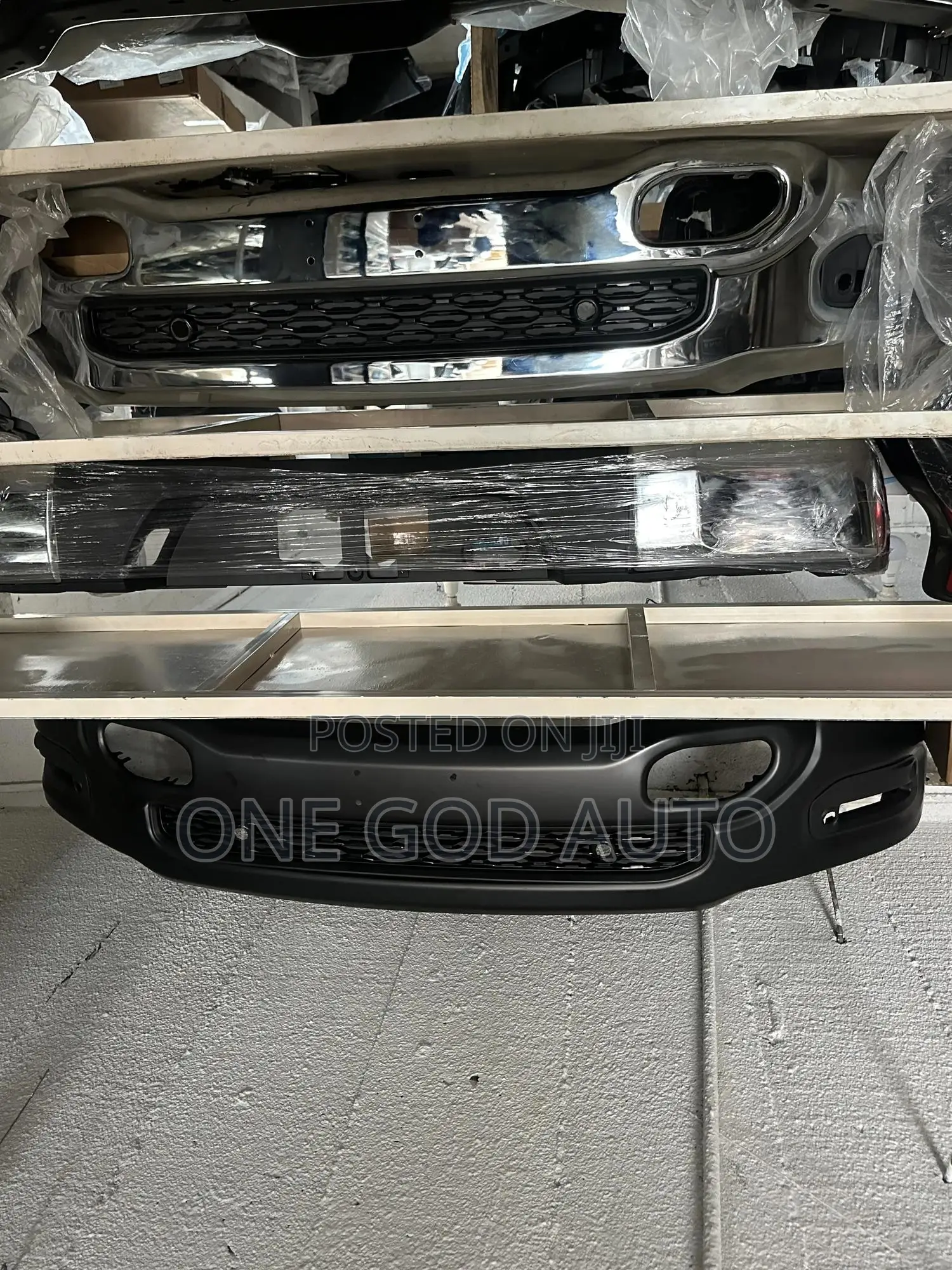 Dodge Ram 2019,2020,2021,2022,2023 Front Bumper