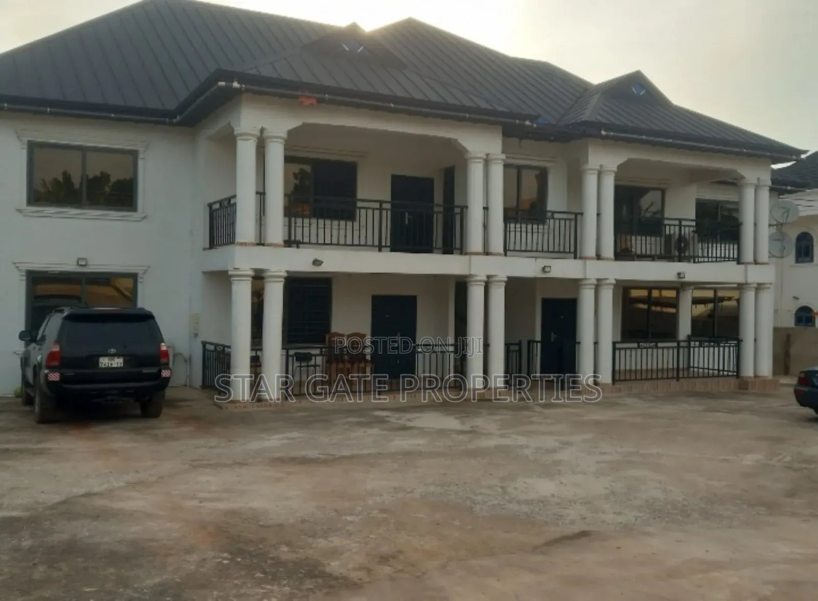 10bdrm Apartment in Atonsu Edwinease (, Kumasi Metropolitan for sale