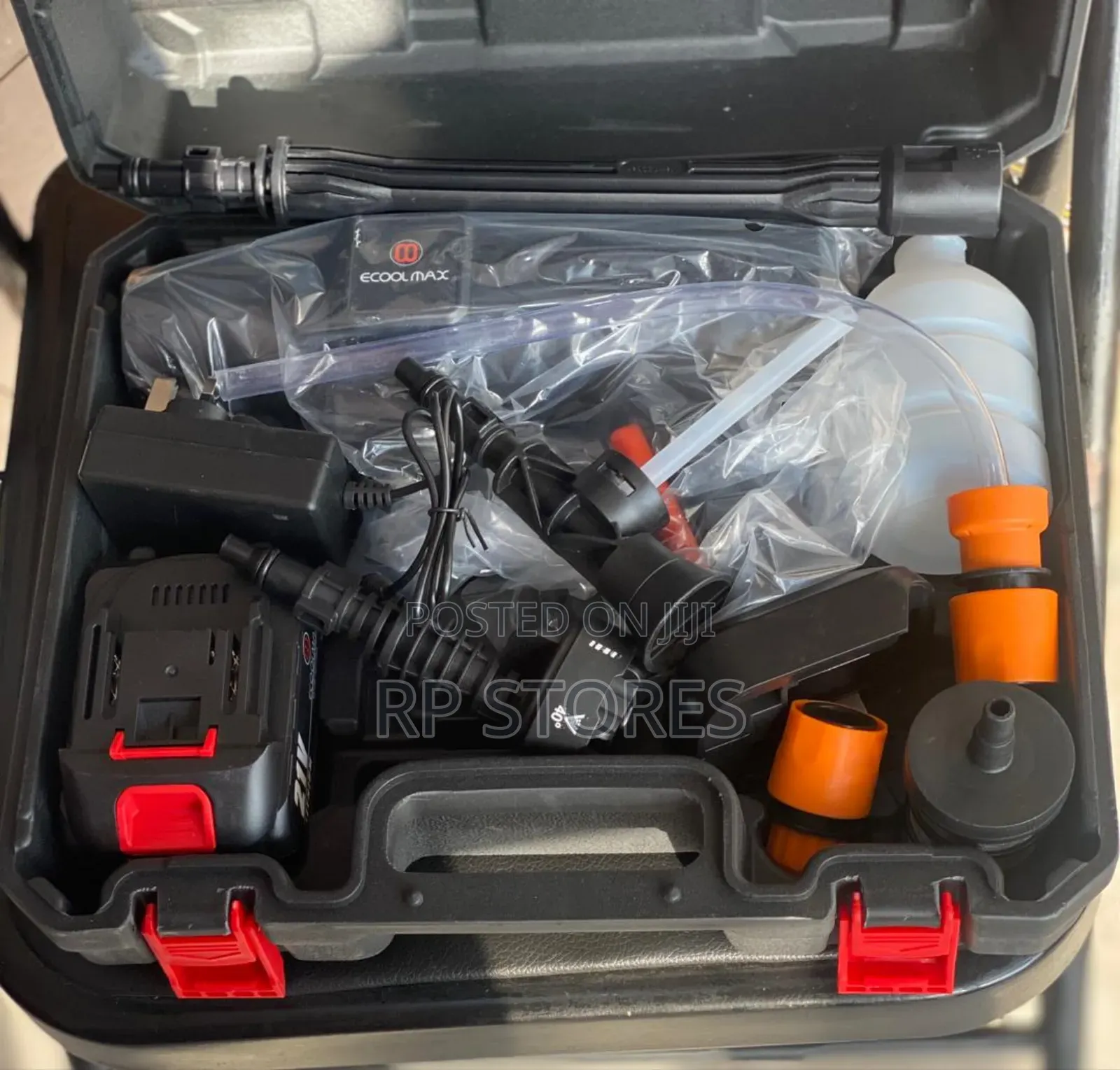 Cordless Pressure Washer And Accessories
