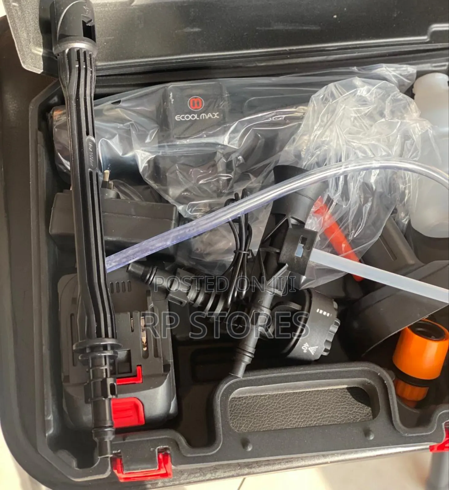 Cordless Pressure Washer And Accessories