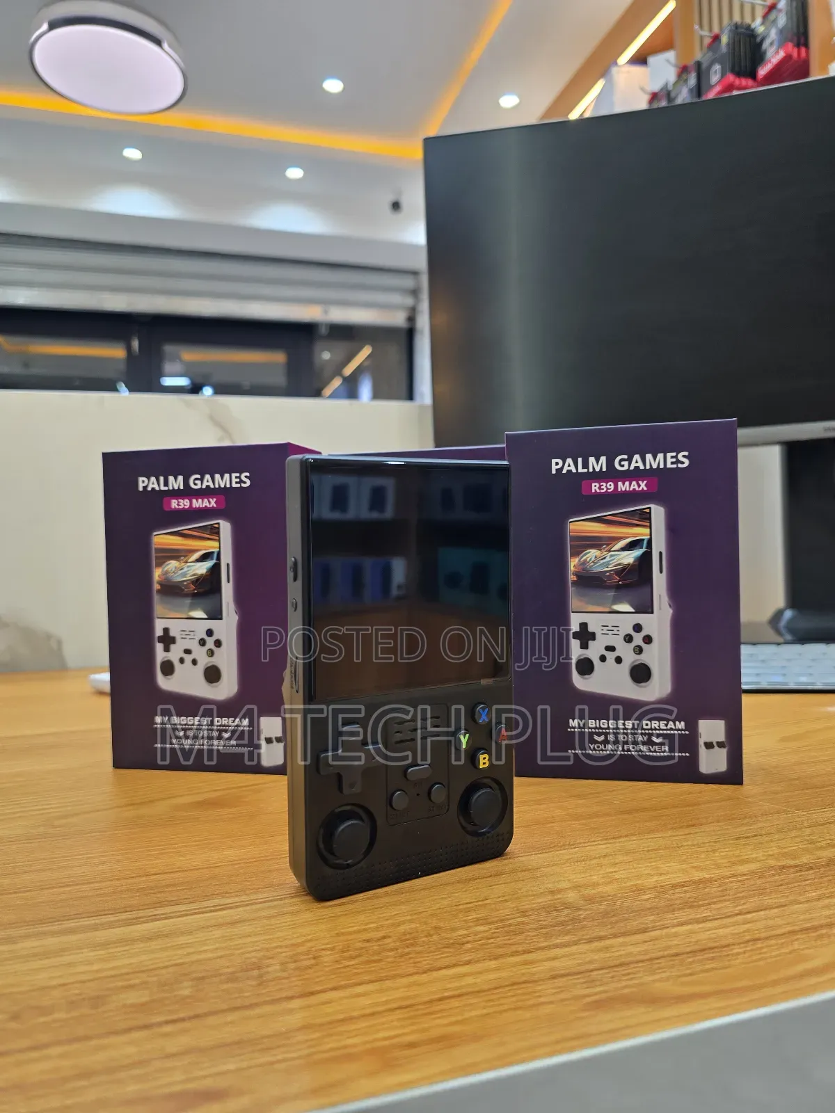 R39 Max Handheld Console