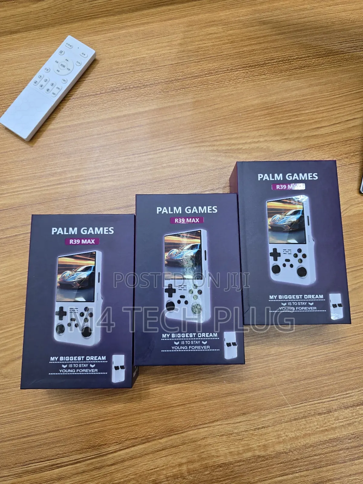 R39 Max Handheld Console