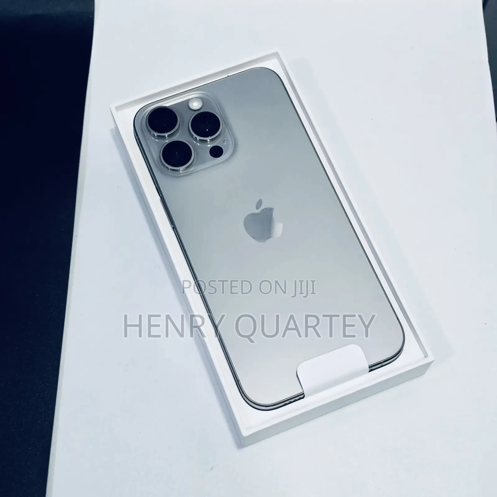 Apple iPhone 15 Pro Max 256 GB Silver
