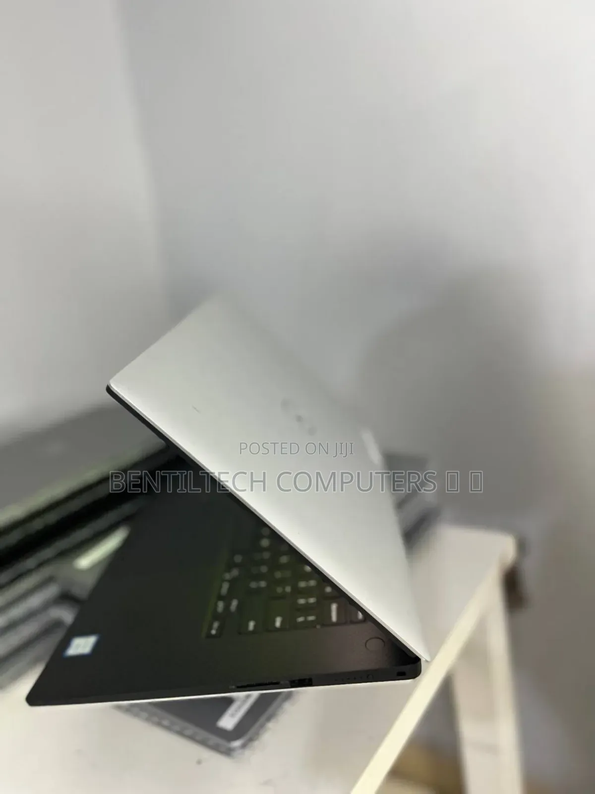 Laptop Dell XPS 15 8GB Intel Core i5 SSD 256GB