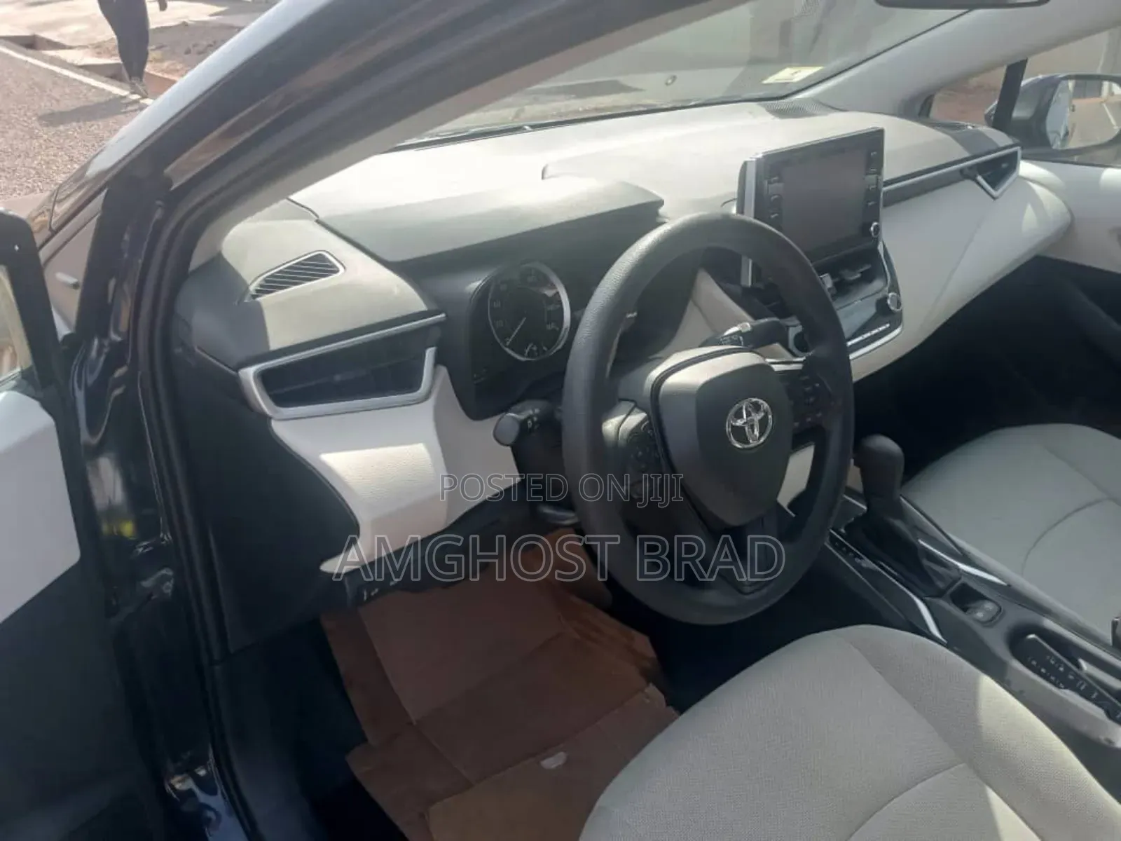 Toyota Corolla LE 2020 Blue