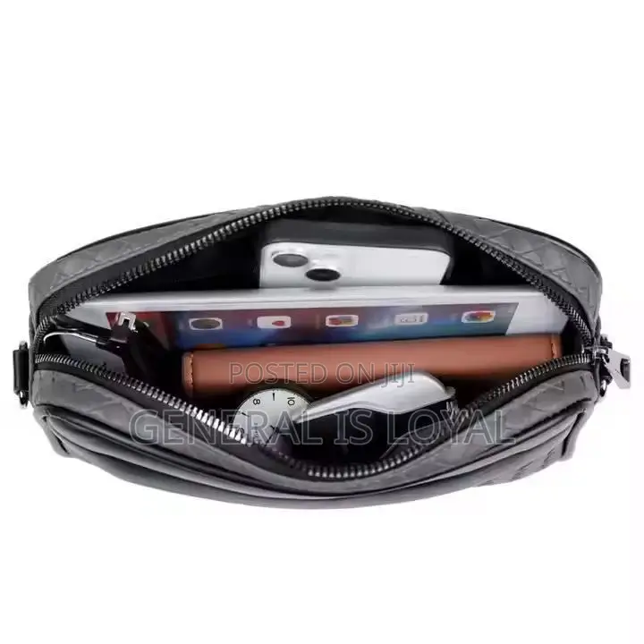 Convertible Crossbody/Cluth Bag