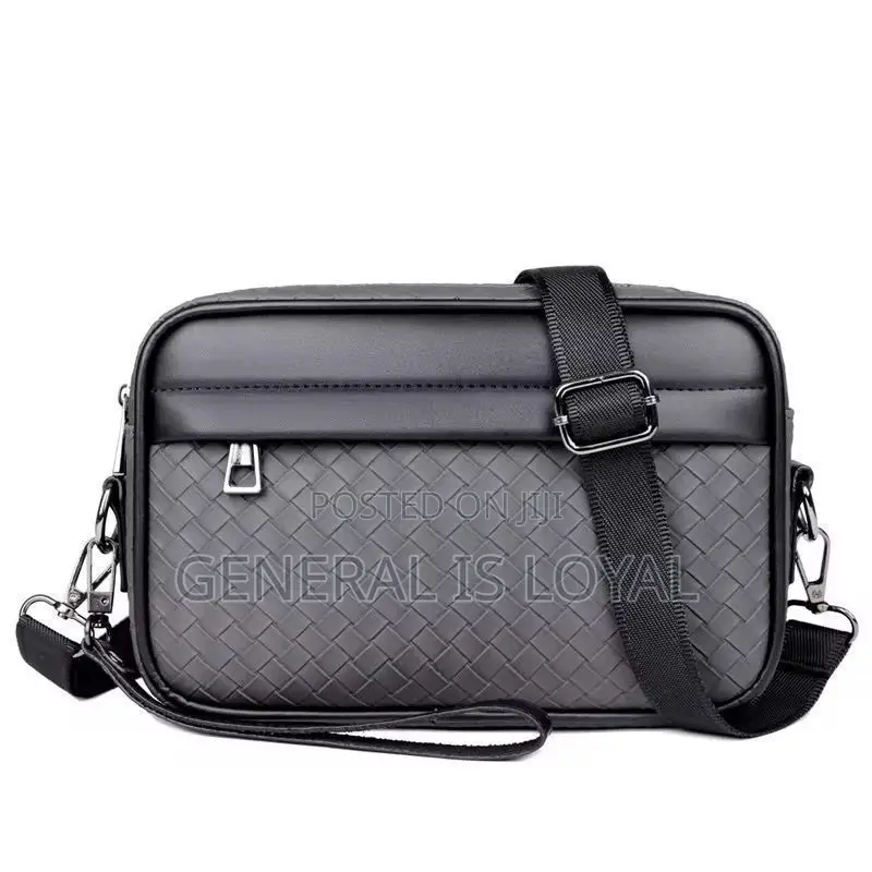 Convertible Crossbody/Cluth Bag