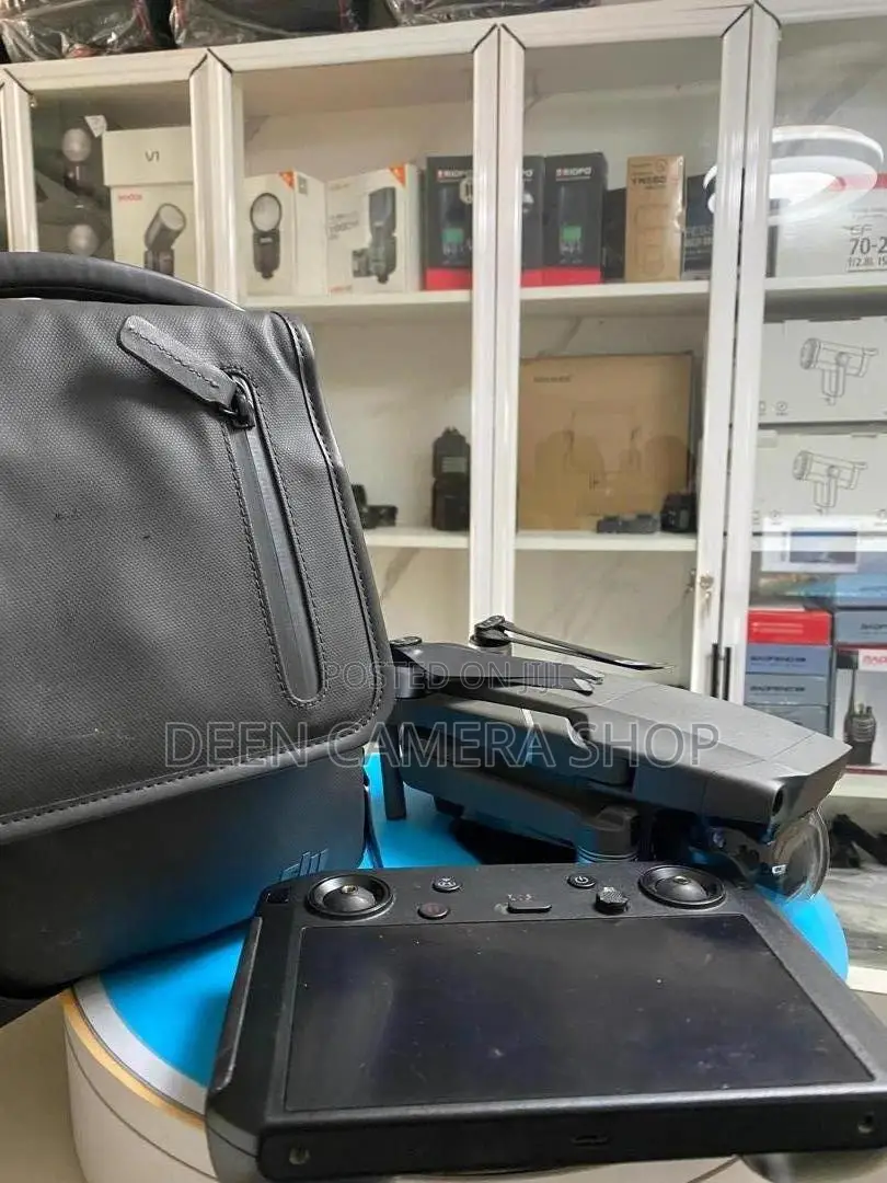 Dji Mavic 2 Pro Drone + Smart Controller