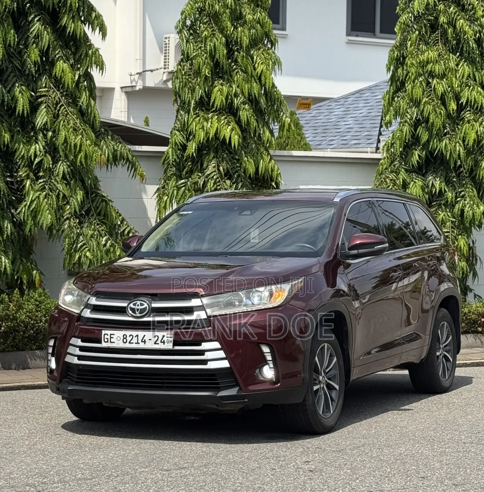Toyota Highlander XLE 4x4 V6 (3.5L 6cyl 8A) 2018 Burgundy
