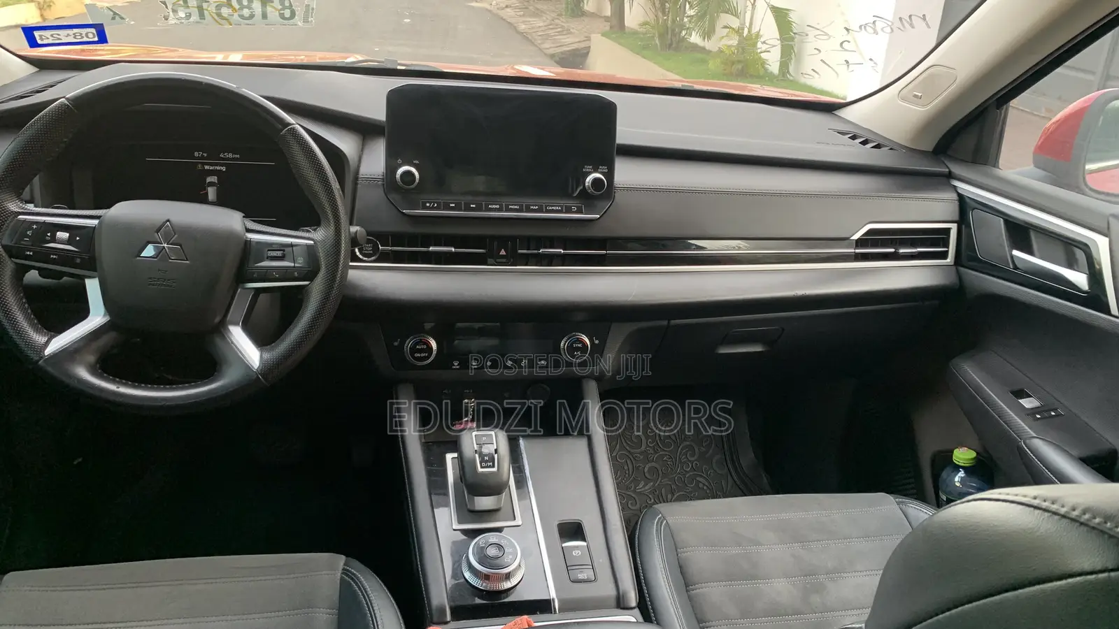 Mitsubishi Outlander SEL Launch Edition 2022 Red